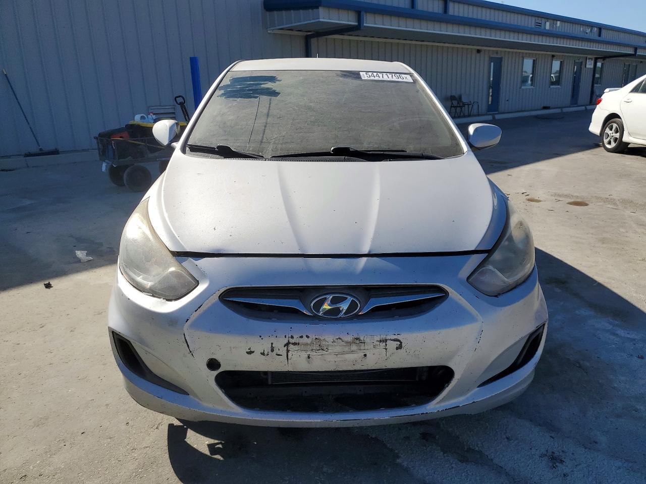 2013 Hyundai Accent Gls Silver vin: KMHCT4AEXDU357539