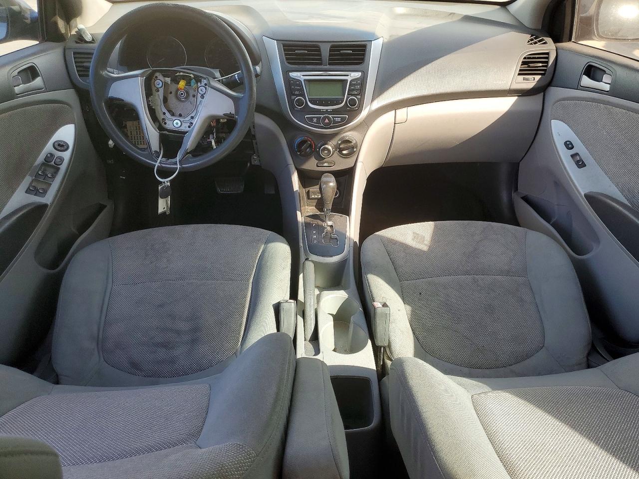 2013 Hyundai Accent Gls Silver vin: KMHCT4AEXDU357539
