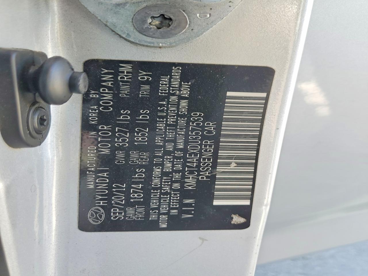 2013 Hyundai Accent Gls Silver vin: KMHCT4AEXDU357539