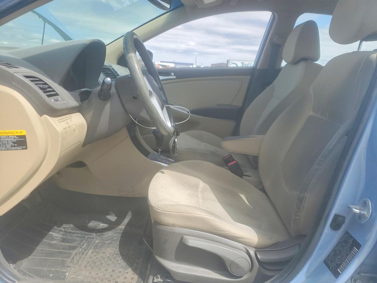 2013 Hyundai Accent Gls Blue vin: KMHCT4AEXDU402348