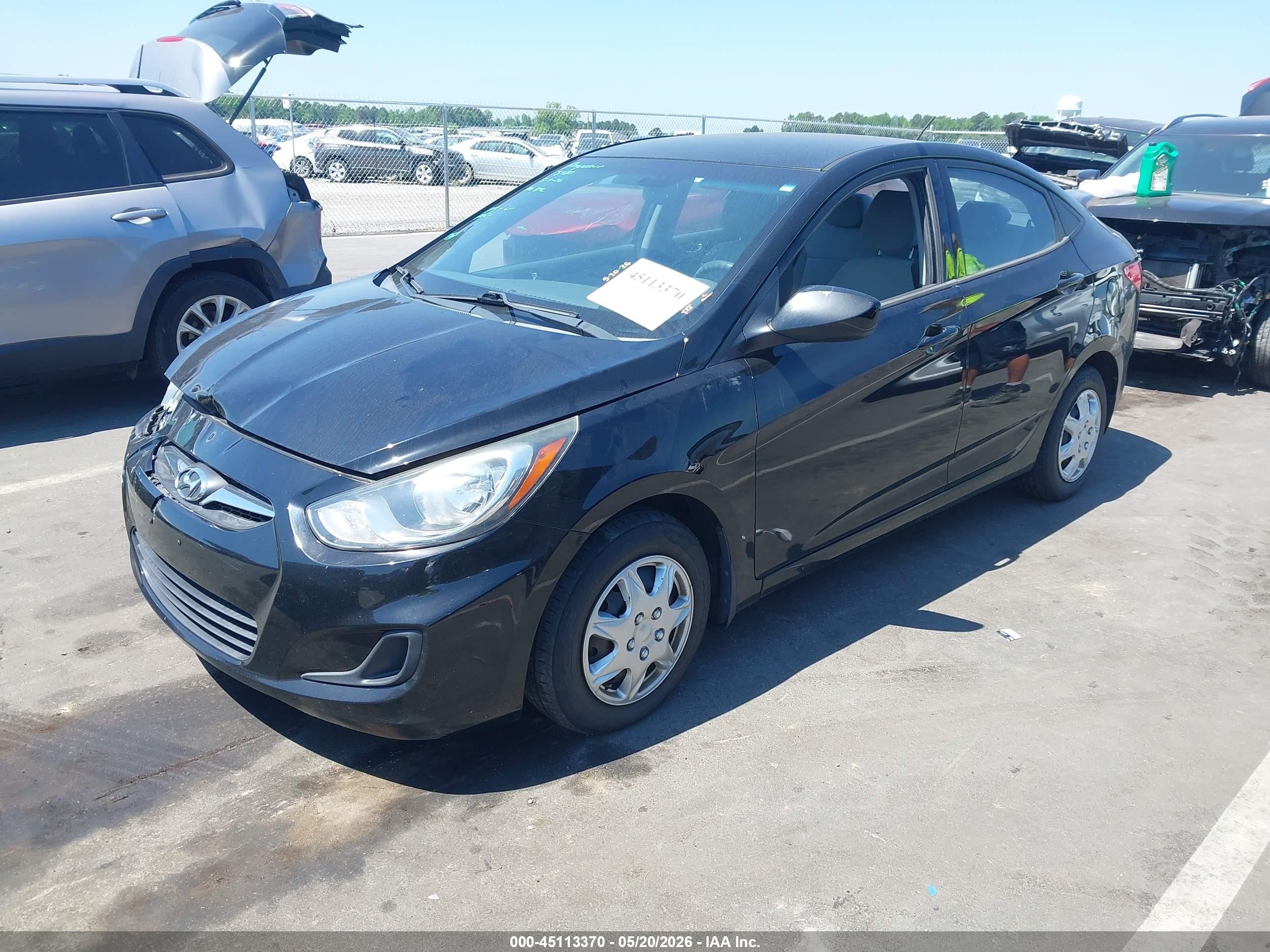2013 Hyundai Accent Gls Black vin: KMHCT4AEXDU428108