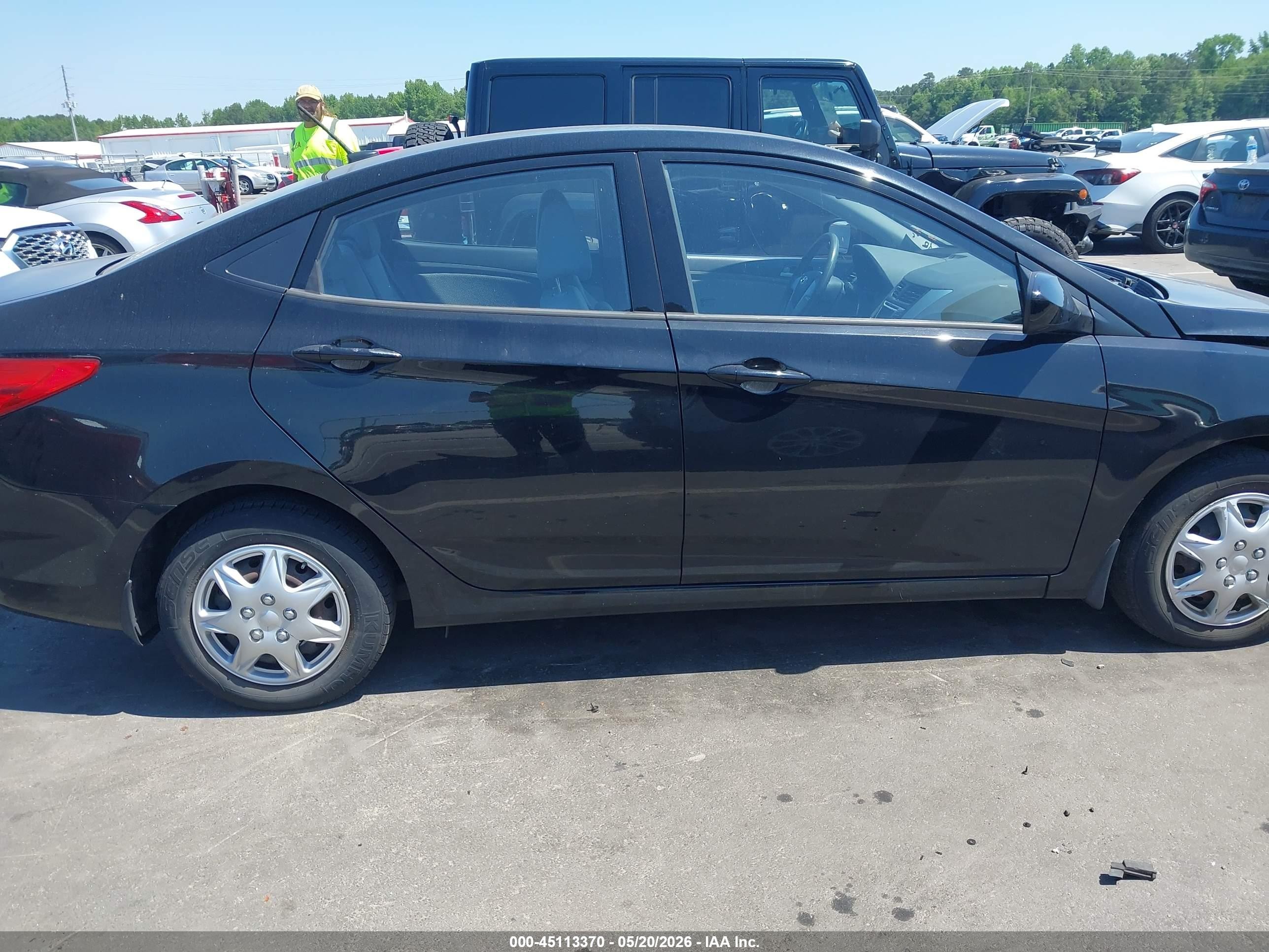 2013 Hyundai Accent Gls Black vin: KMHCT4AEXDU428108