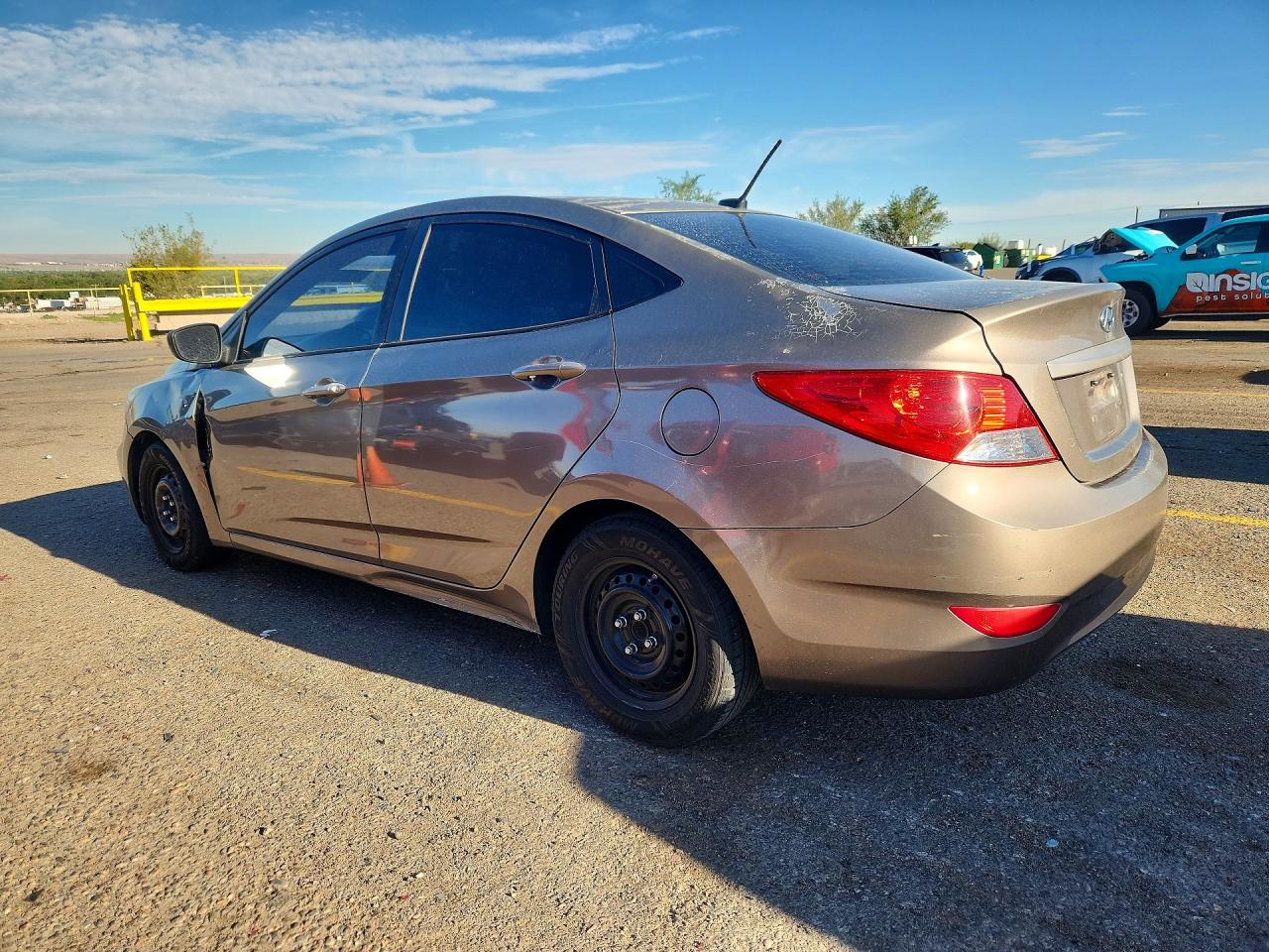 2013 Hyundai Accent Gls Brown vin: KMHCT4AEXDU488793