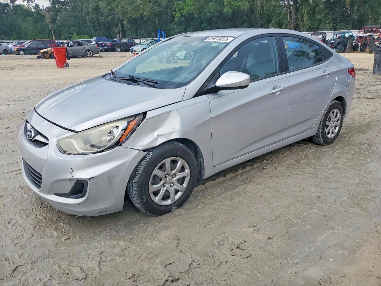 2013 Hyundai Accent Gls Silver vin: KMHCT4AEXDU534333