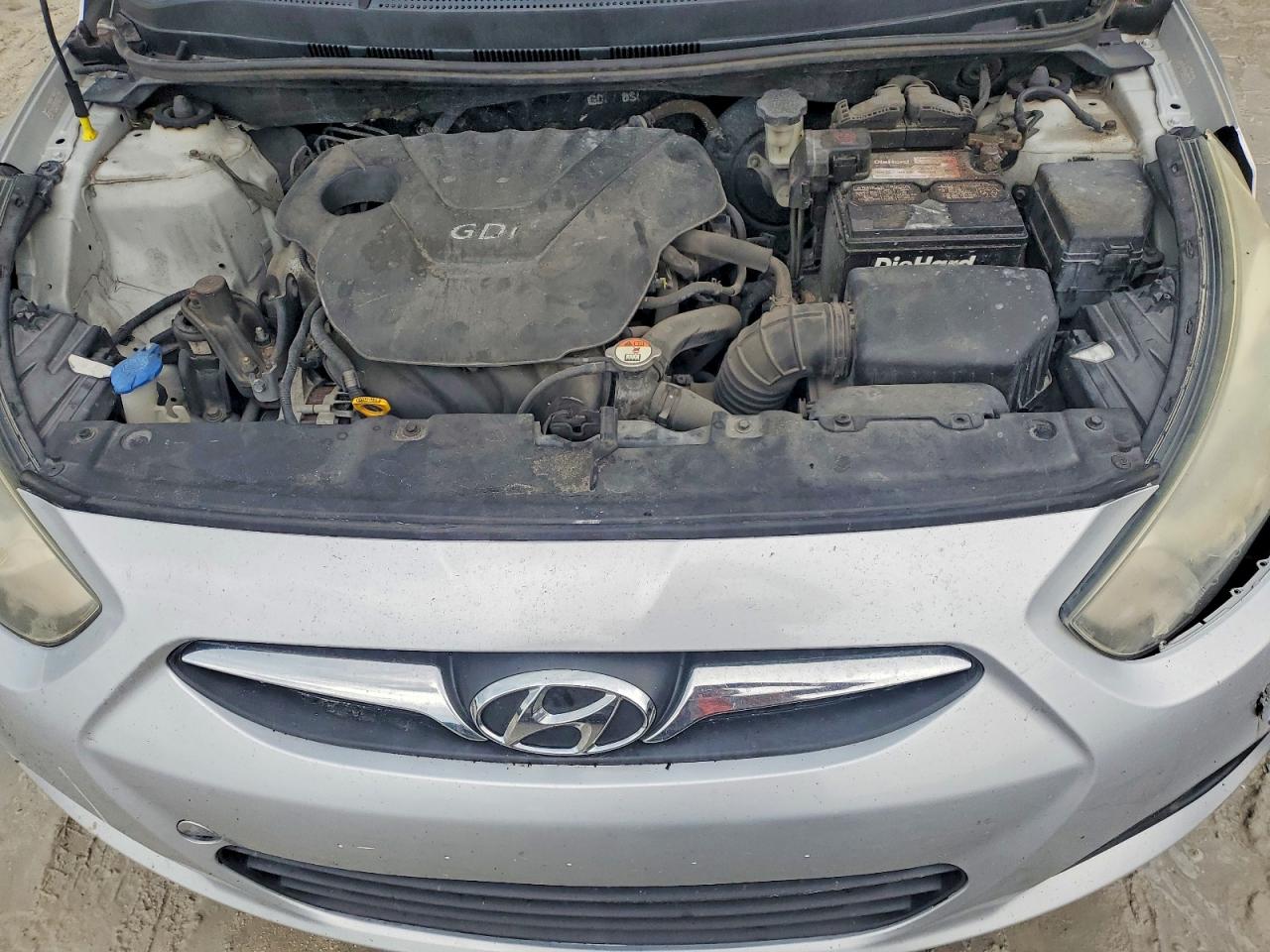 2013 Hyundai Accent Gls Silver vin: KMHCT4AEXDU534333