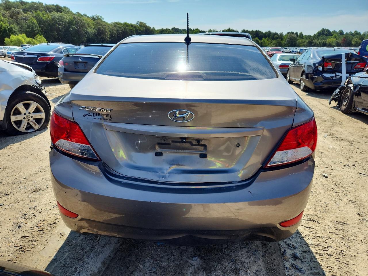 2013 Hyundai Accent Gls Tan vin: KMHCT4AEXDU562293