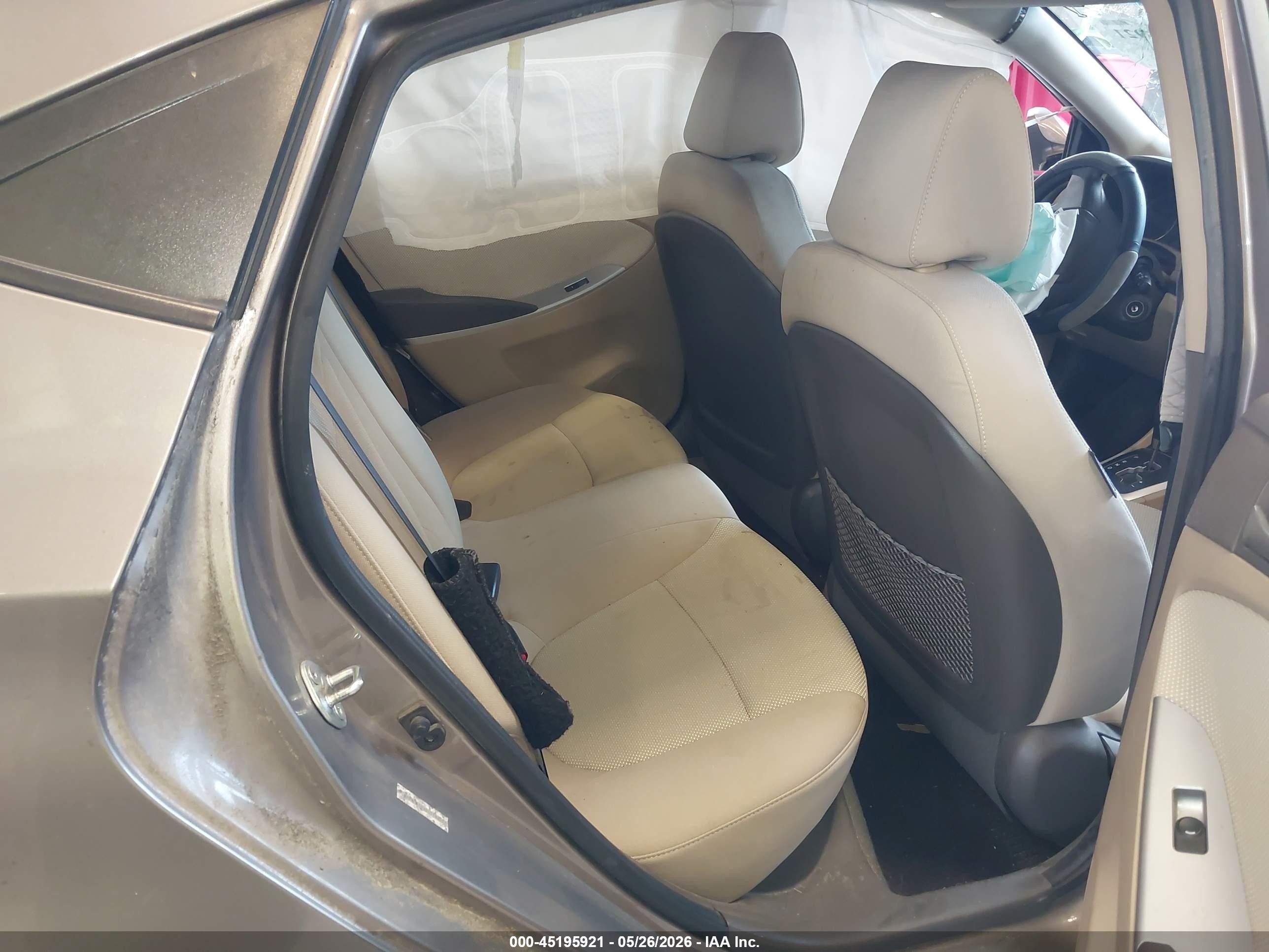 2013 Hyundai Accent Gls Brown vin: KMHCT4AEXDU579692