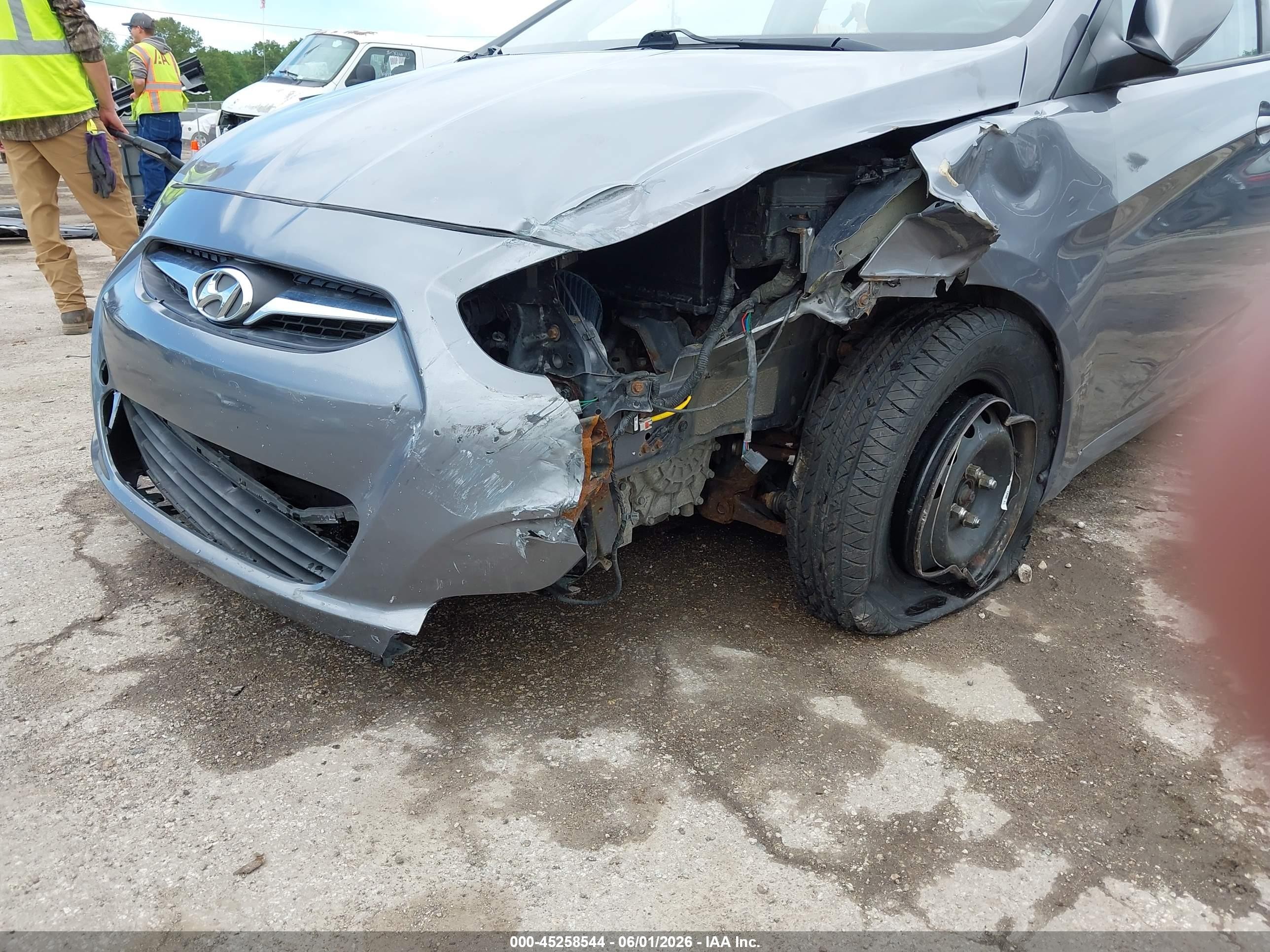 2014 Hyundai Accent Gls Gray vin: KMHCT4AEXEU605533