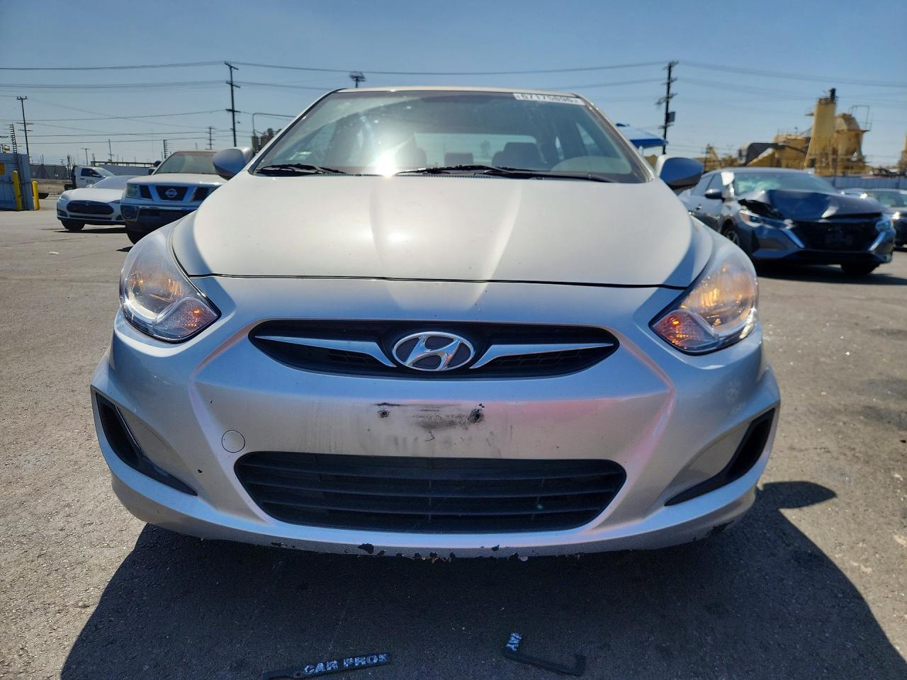 2014 Hyundai Accent Gls Серебряный vin: KMHCT4AEXEU620114
