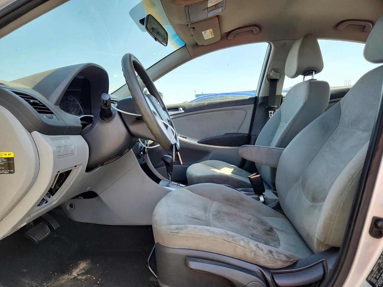 2014 Hyundai Accent Gls Серебряный vin: KMHCT4AEXEU620114