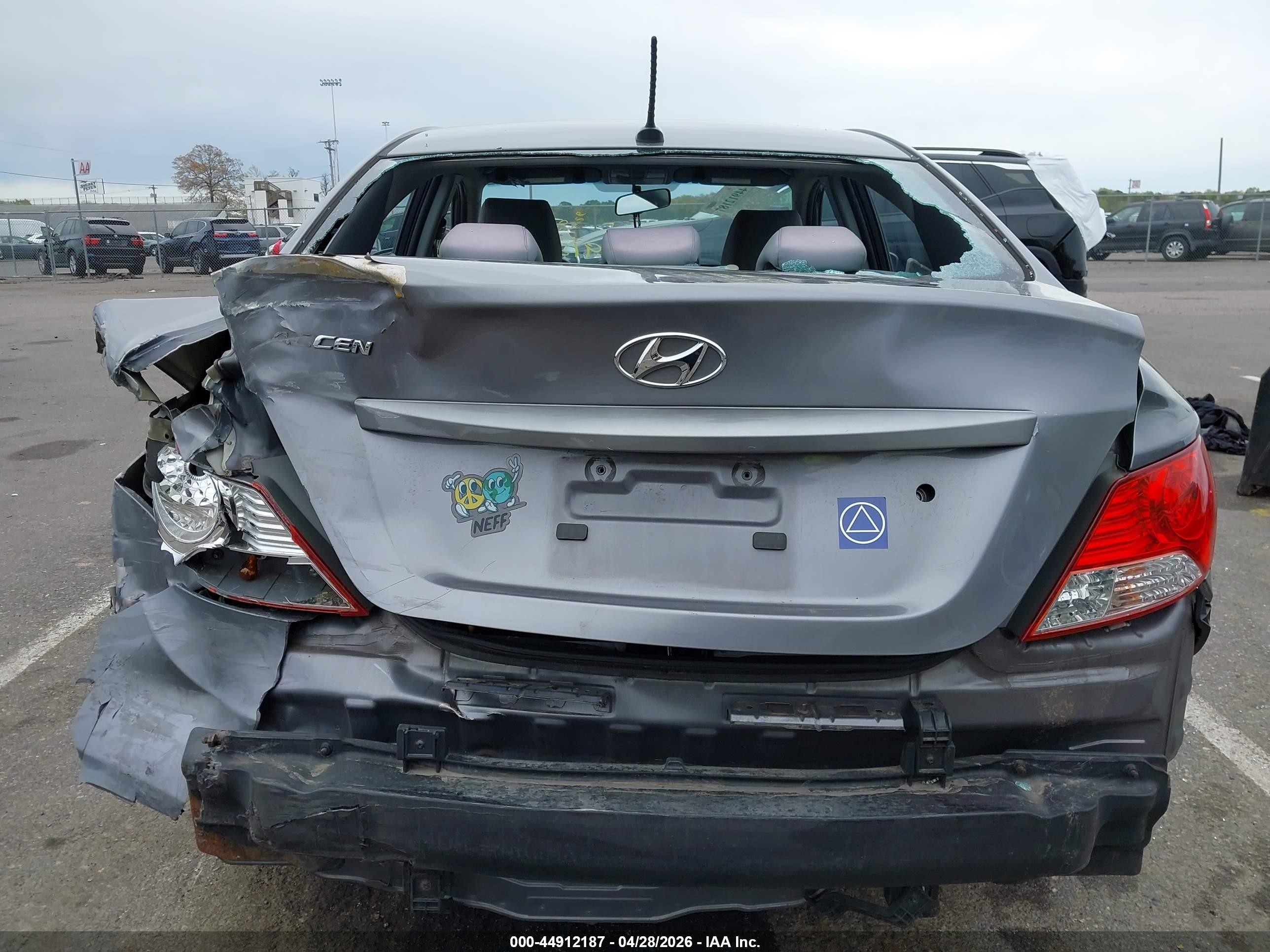 2014 Hyundai Accent Gls Gray vin: KMHCT4AEXEU635325