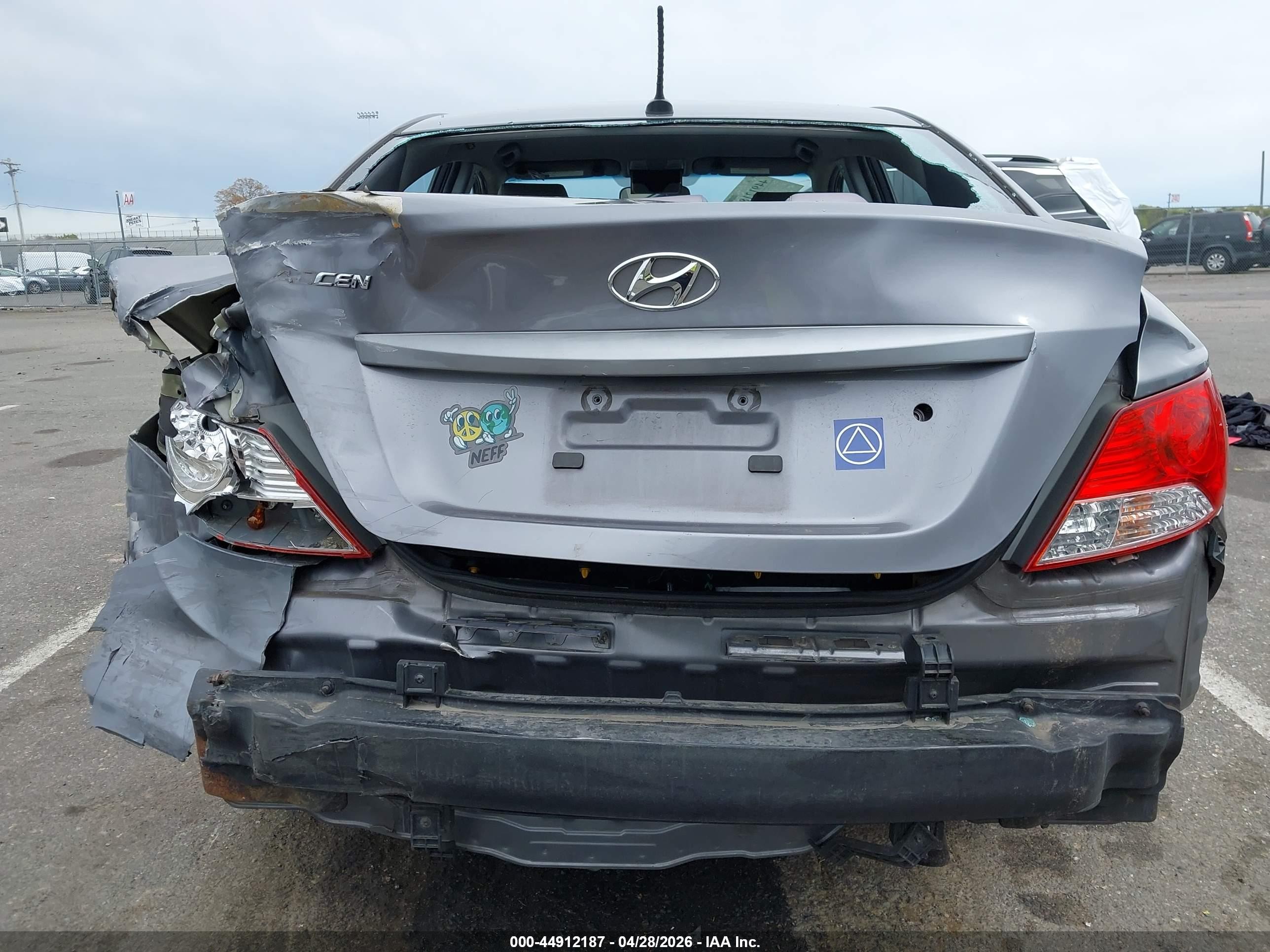 2014 Hyundai Accent Gls Gray vin: KMHCT4AEXEU635325