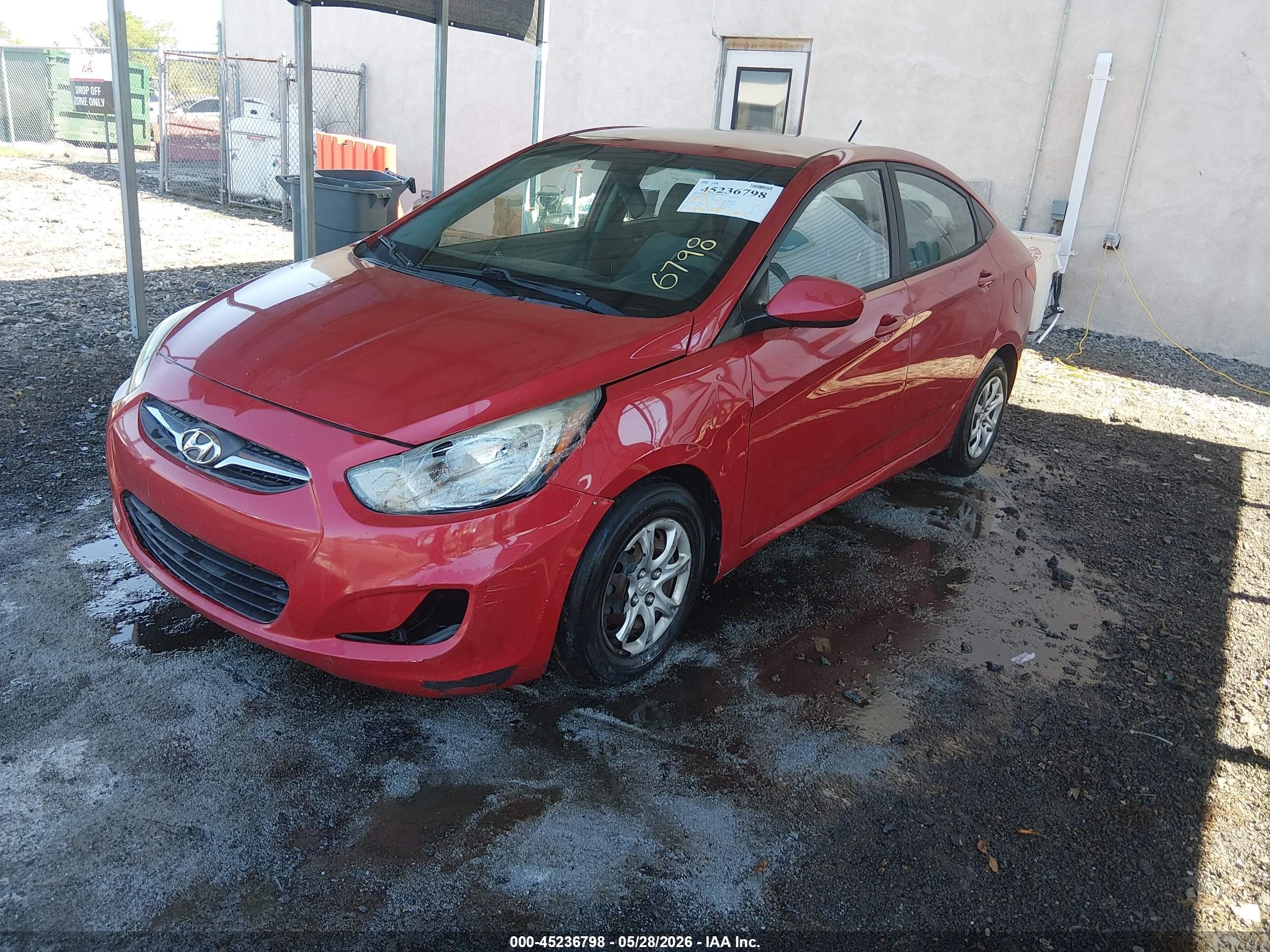 2014 Hyundai Accent Gls Red vin: KMHCT4AEXEU758686