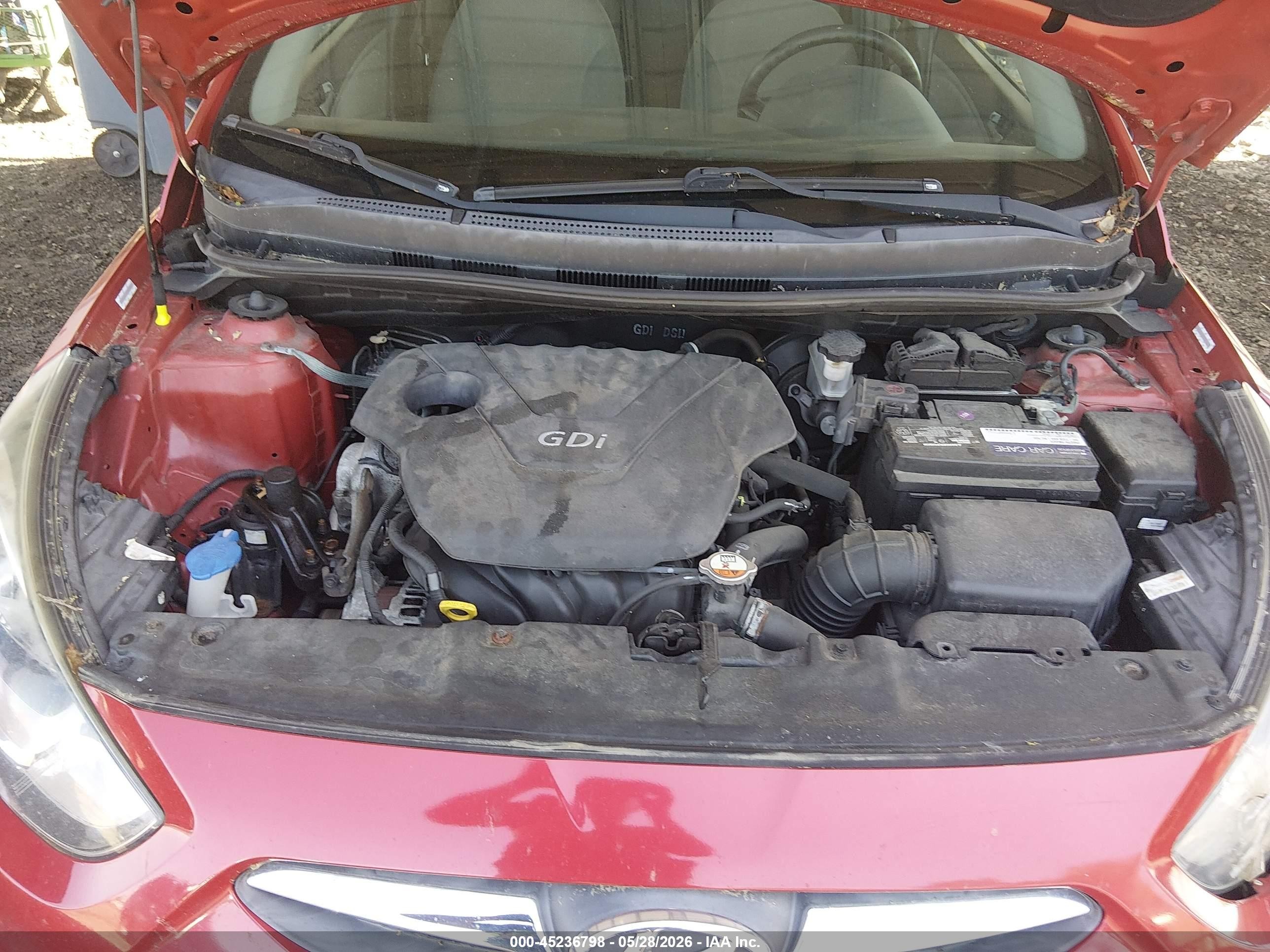 2014 Hyundai Accent Gls Red vin: KMHCT4AEXEU758686
