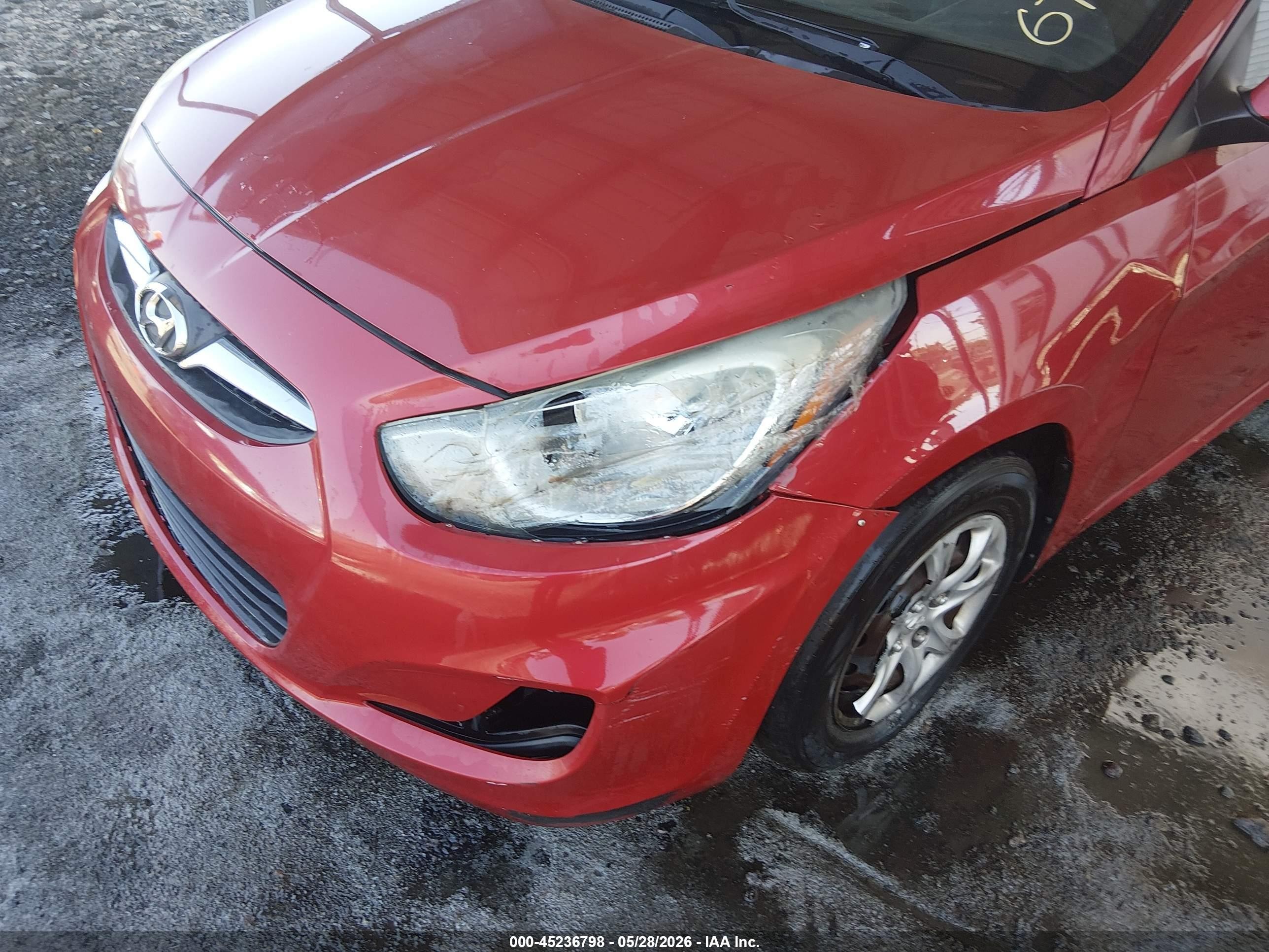 2014 Hyundai Accent Gls Red vin: KMHCT4AEXEU758686