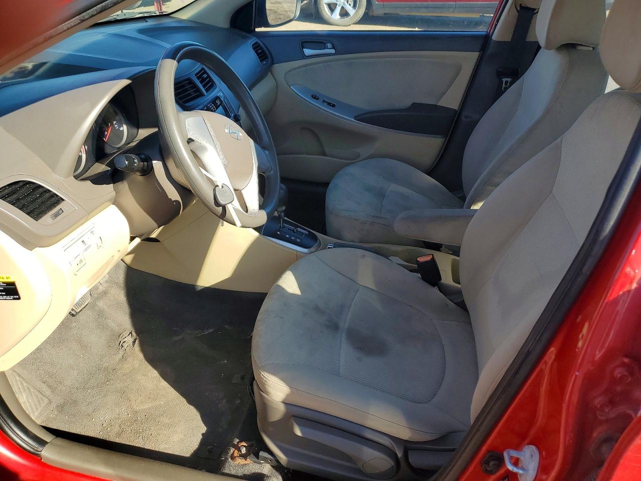 2014 Hyundai Accent Gls Red vin: KMHCT4AEXEU777223