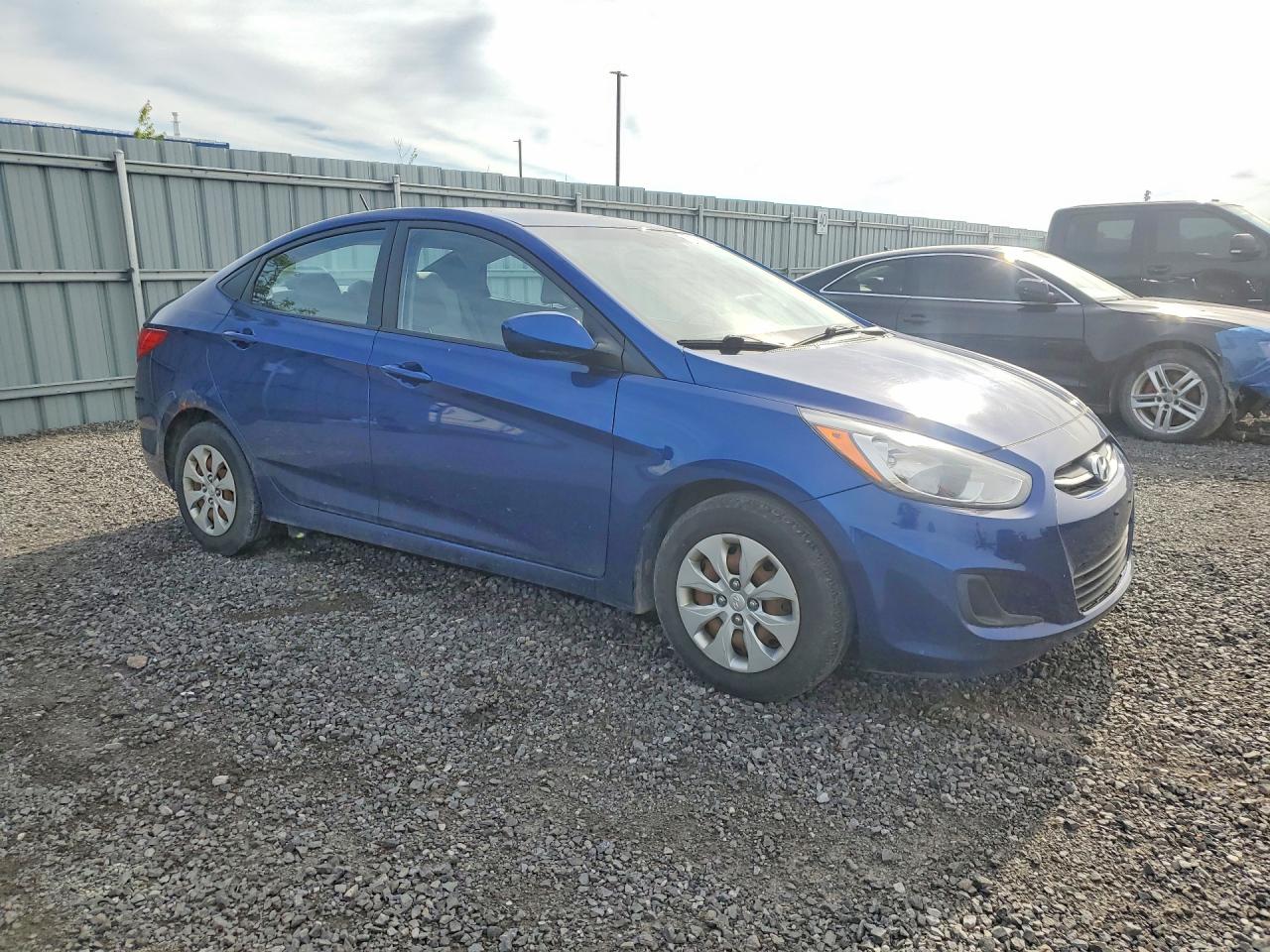 2015 Hyundai Accent Gls Blue vin: KMHCT4AEXFU815082