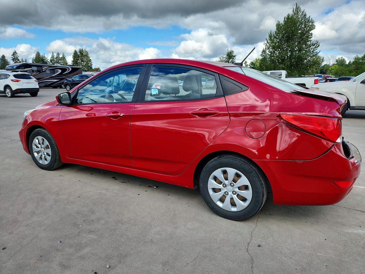 2015 Hyundai Accent Gls Red vin: KMHCT4AEXFU825384