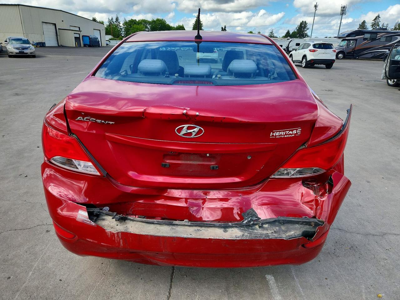 2015 Hyundai Accent Gls Red vin: KMHCT4AEXFU825384