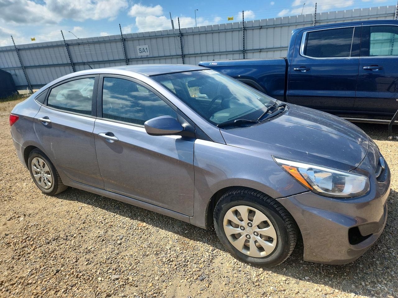 2015 Hyundai Accent Gls Gray vin: KMHCT4AEXFU853718
