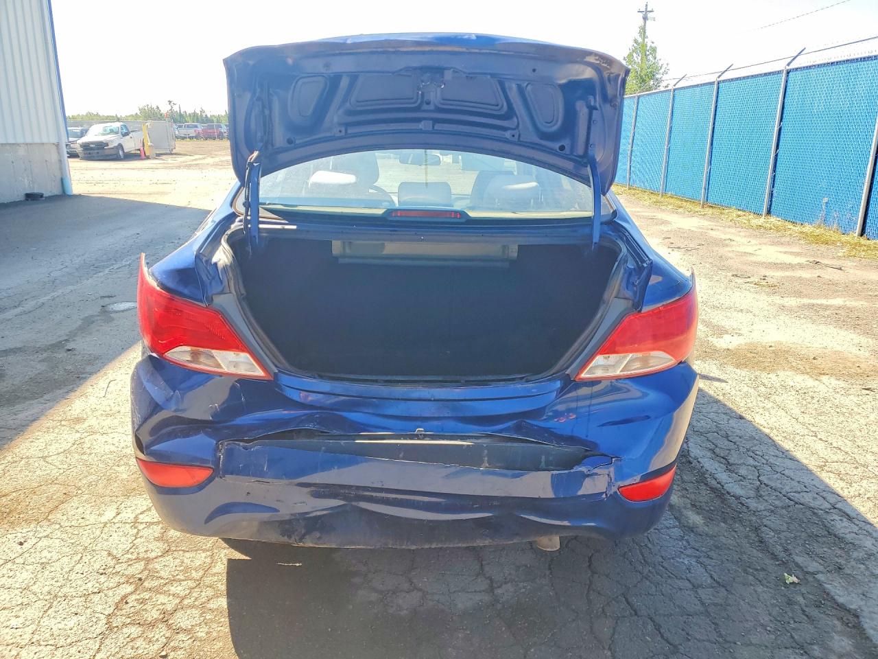 2015 Hyundai Accent Gls Blue vin: KMHCT4AEXFU897377