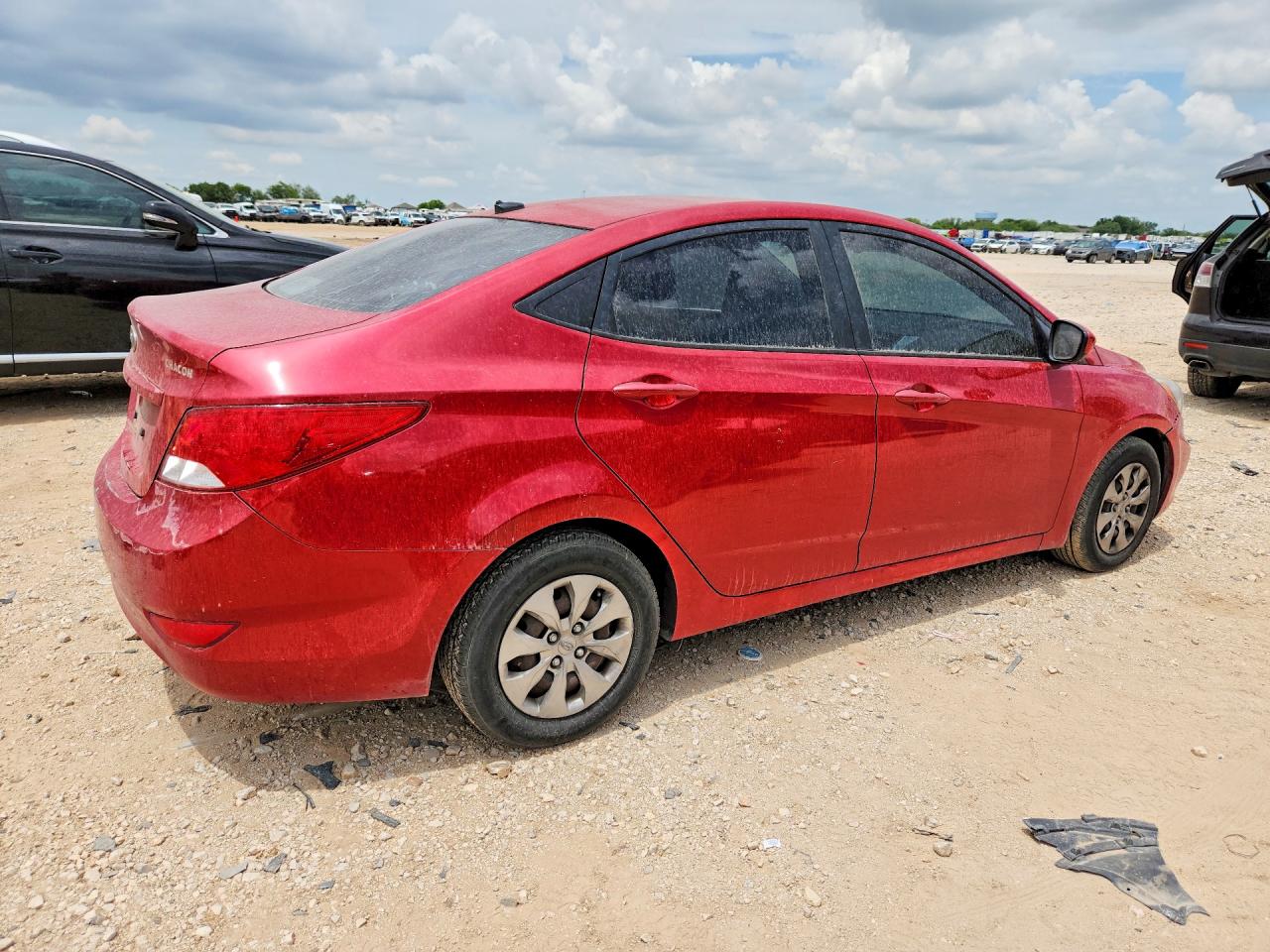 2015 Hyundai Accent Gls Red vin: KMHCT4AEXFU907776