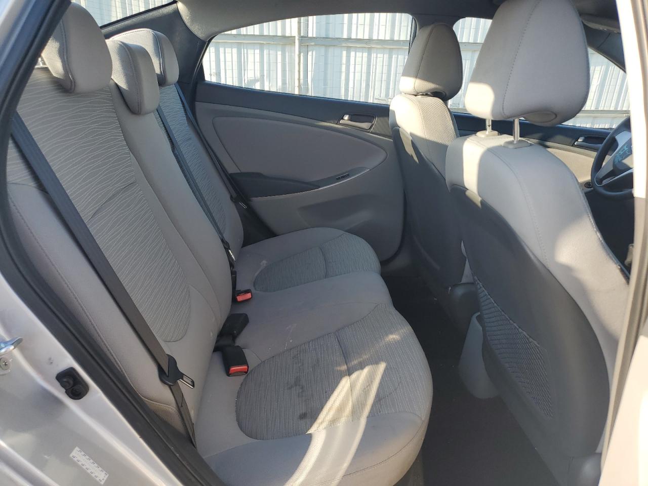 2016 Hyundai Accent Se Silver vin: KMHCT4AEXGU058203