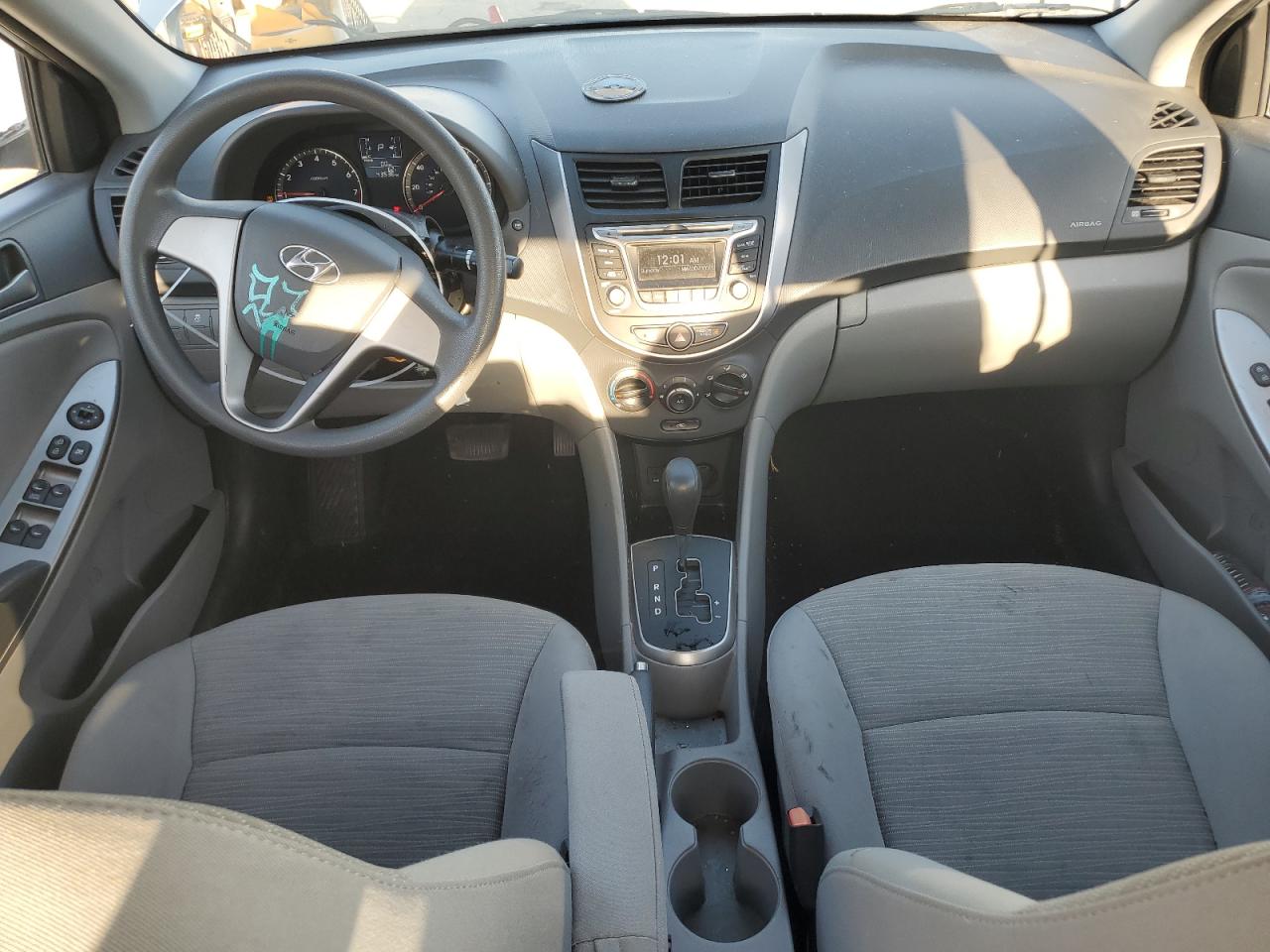 2016 Hyundai Accent Se Silver vin: KMHCT4AEXGU058203