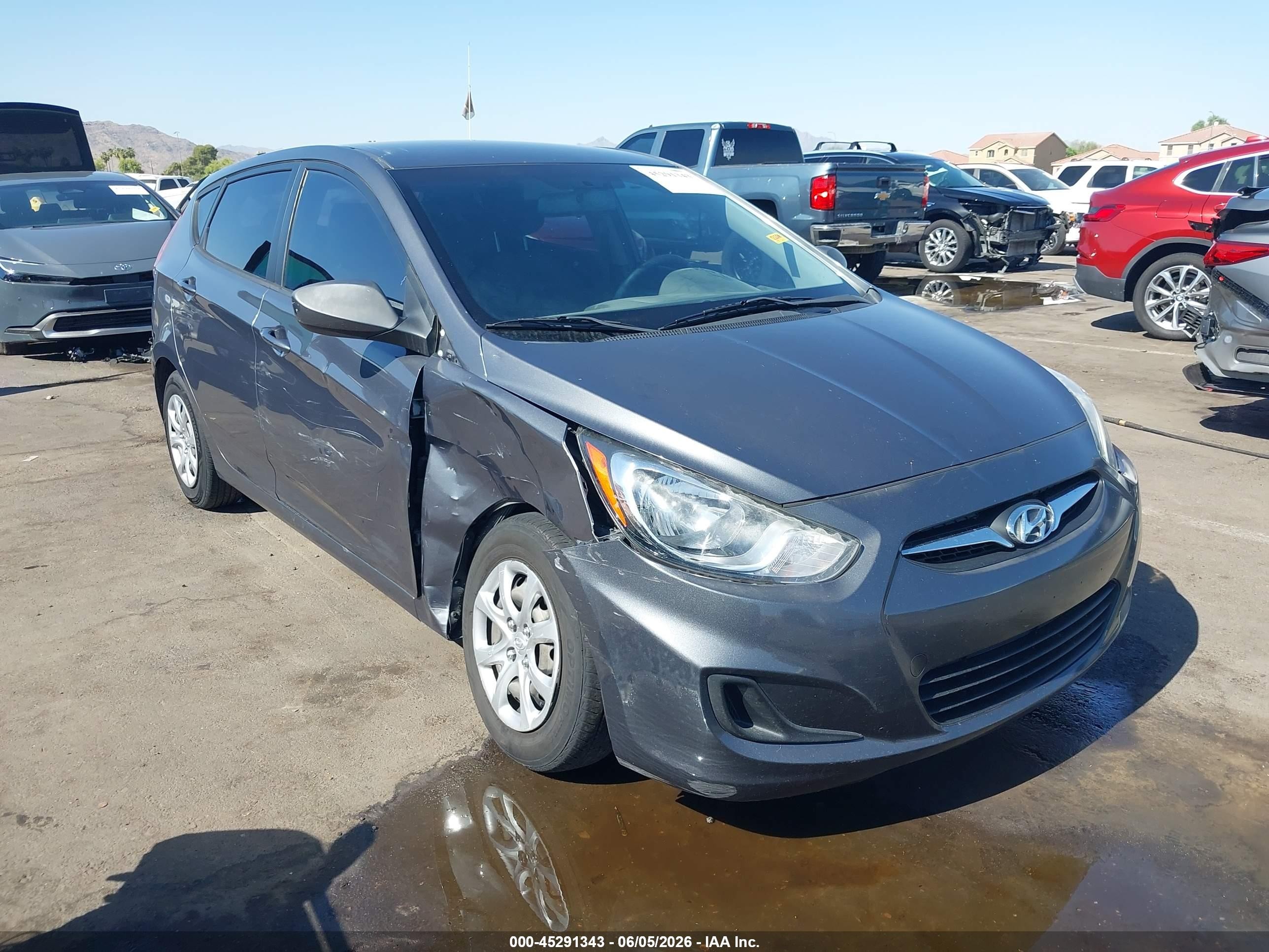 2012 Hyundai Accent Gs Gray vin: KMHCT5AE0CU031611