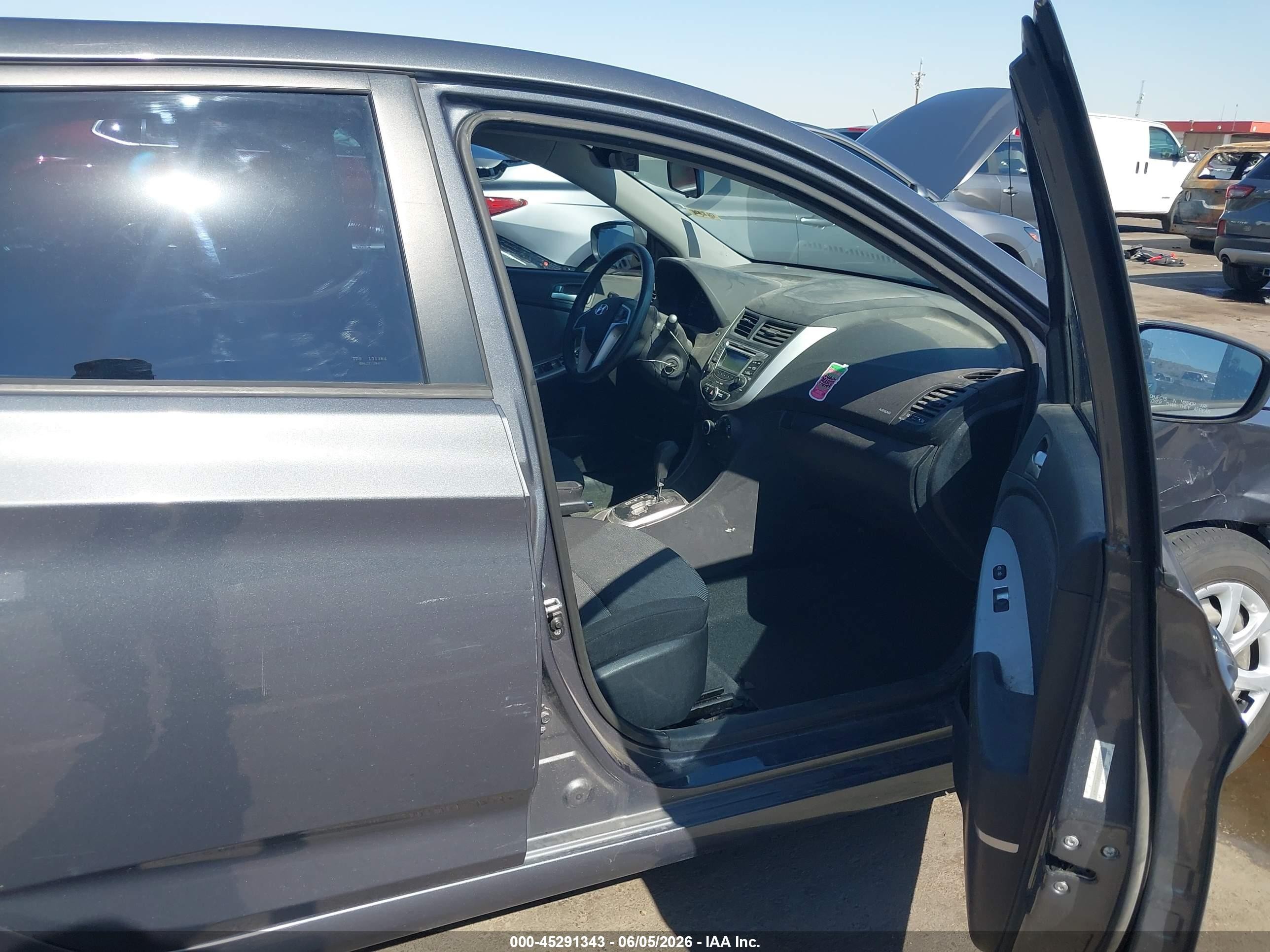 2012 Hyundai Accent Gs Gray vin: KMHCT5AE0CU031611