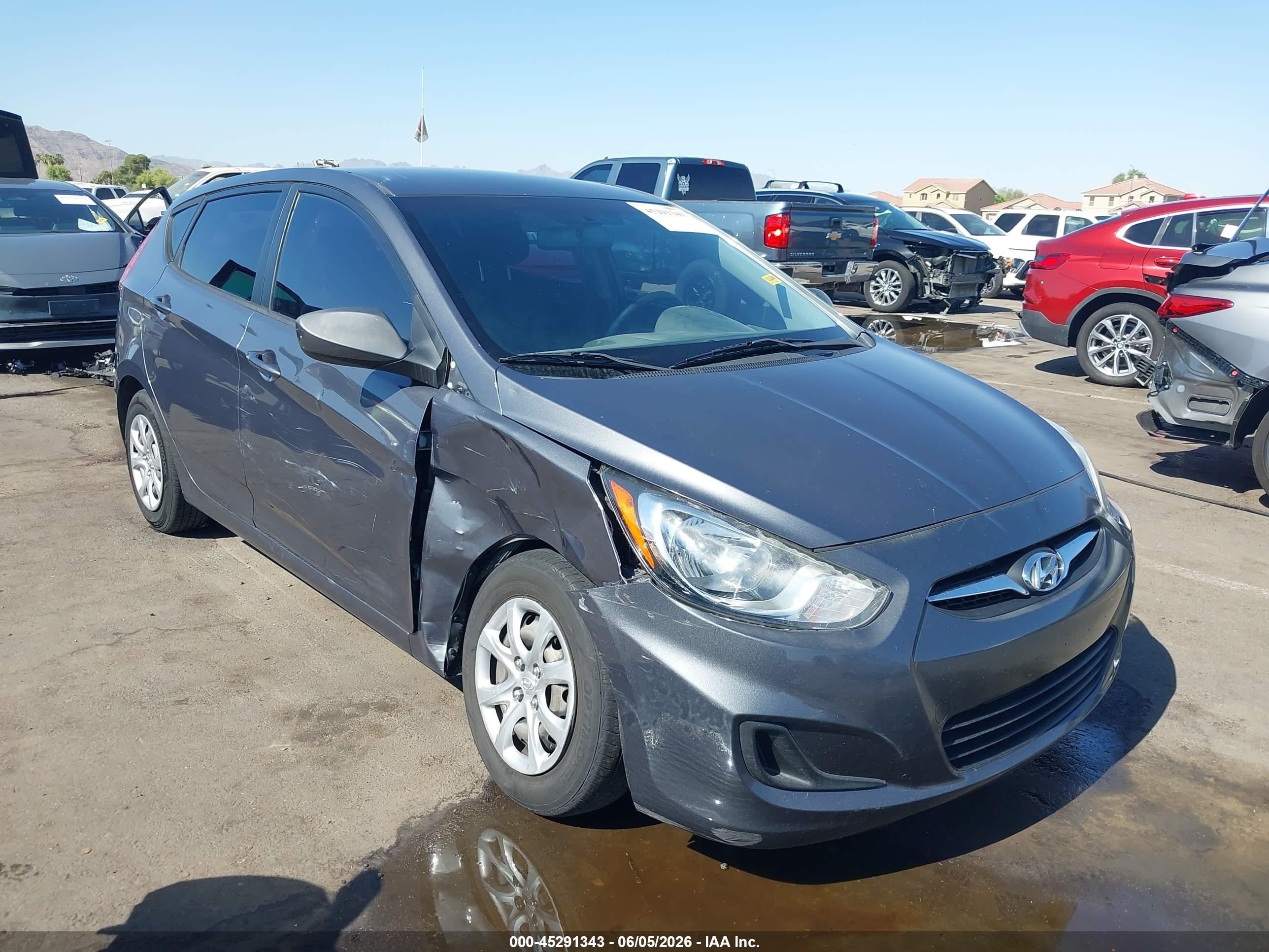 2012 Hyundai Accent Gs Gray vin: KMHCT5AE0CU031611
