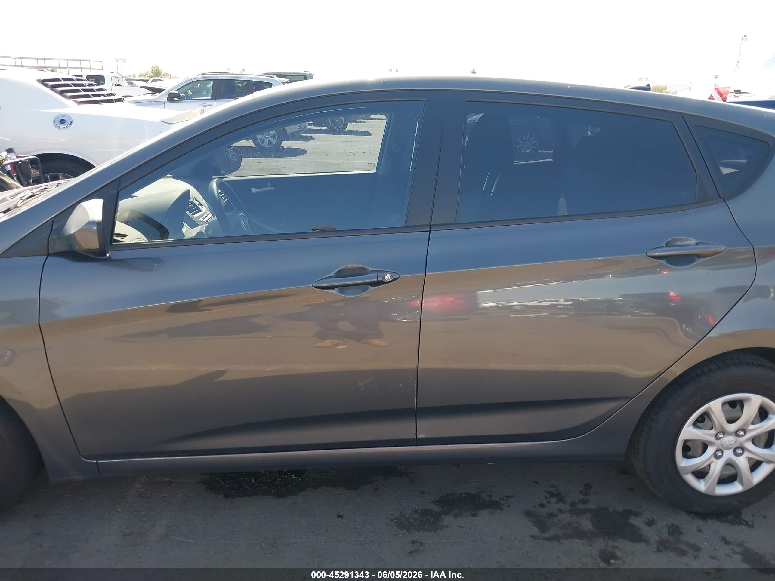 2012 Hyundai Accent Gs Gray vin: KMHCT5AE0CU031611