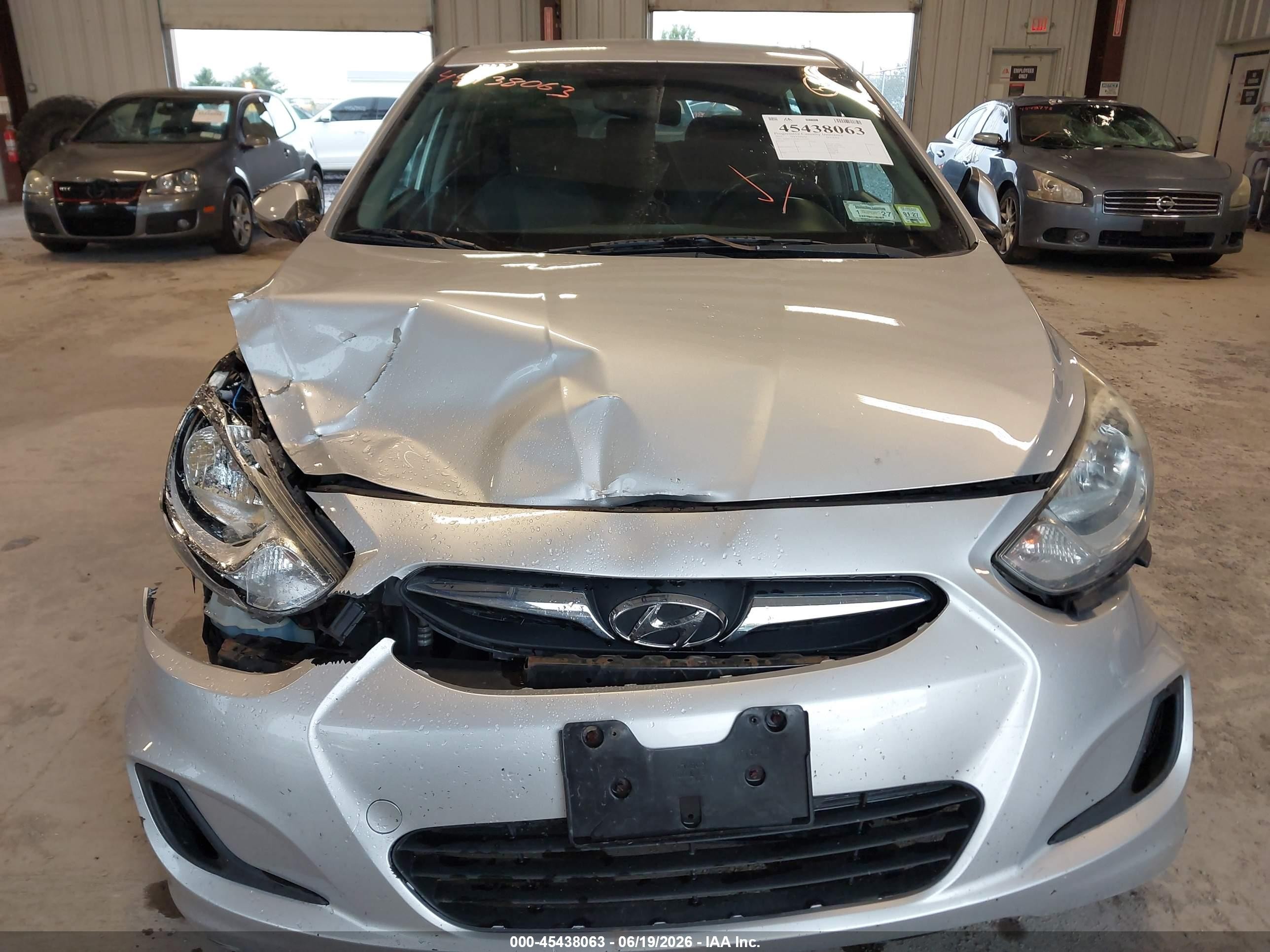 2012 Hyundai Accent Gs Silver vin: KMHCT5AE0CU036145