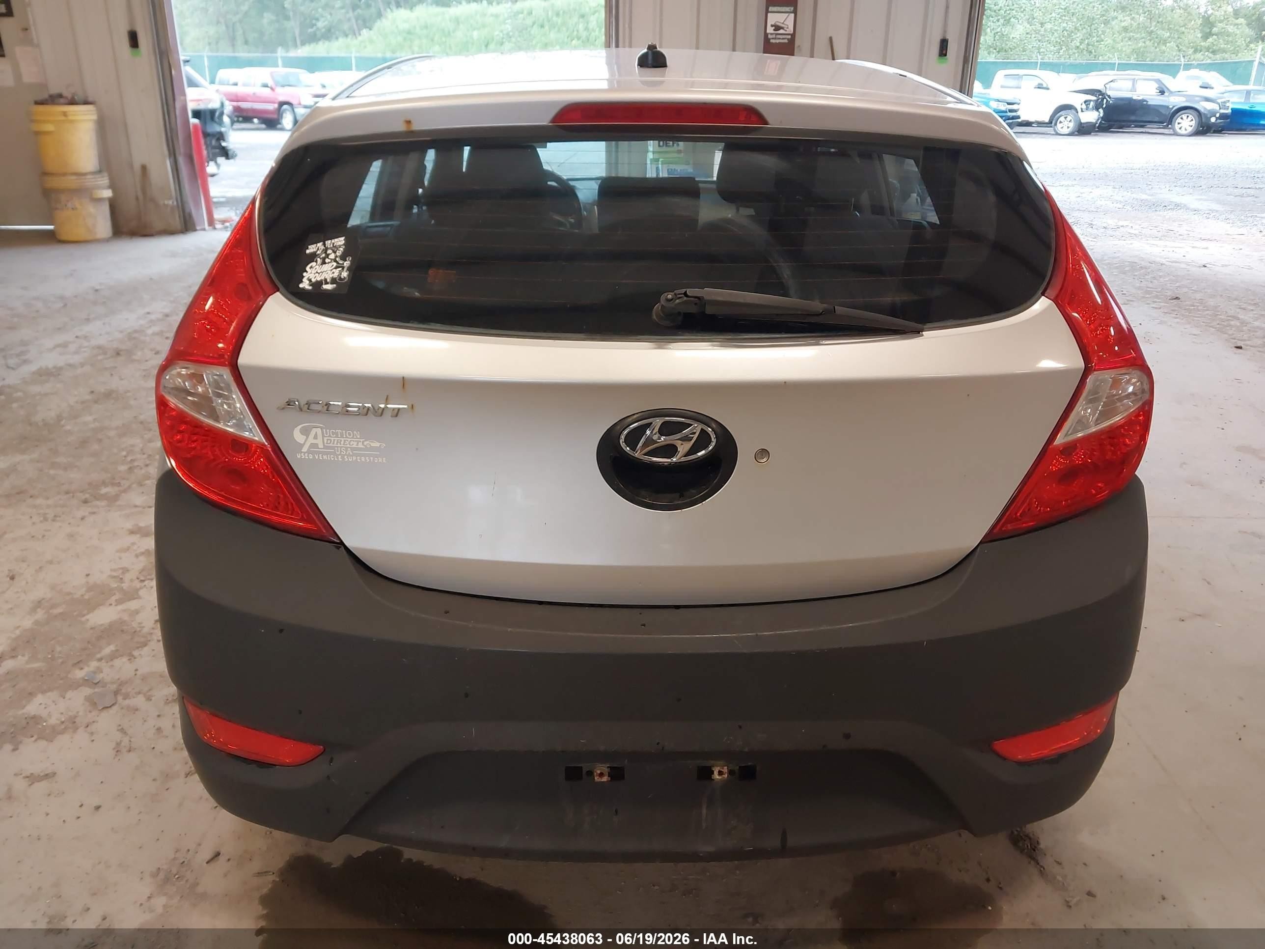 2012 Hyundai Accent Gs Silver vin: KMHCT5AE0CU036145