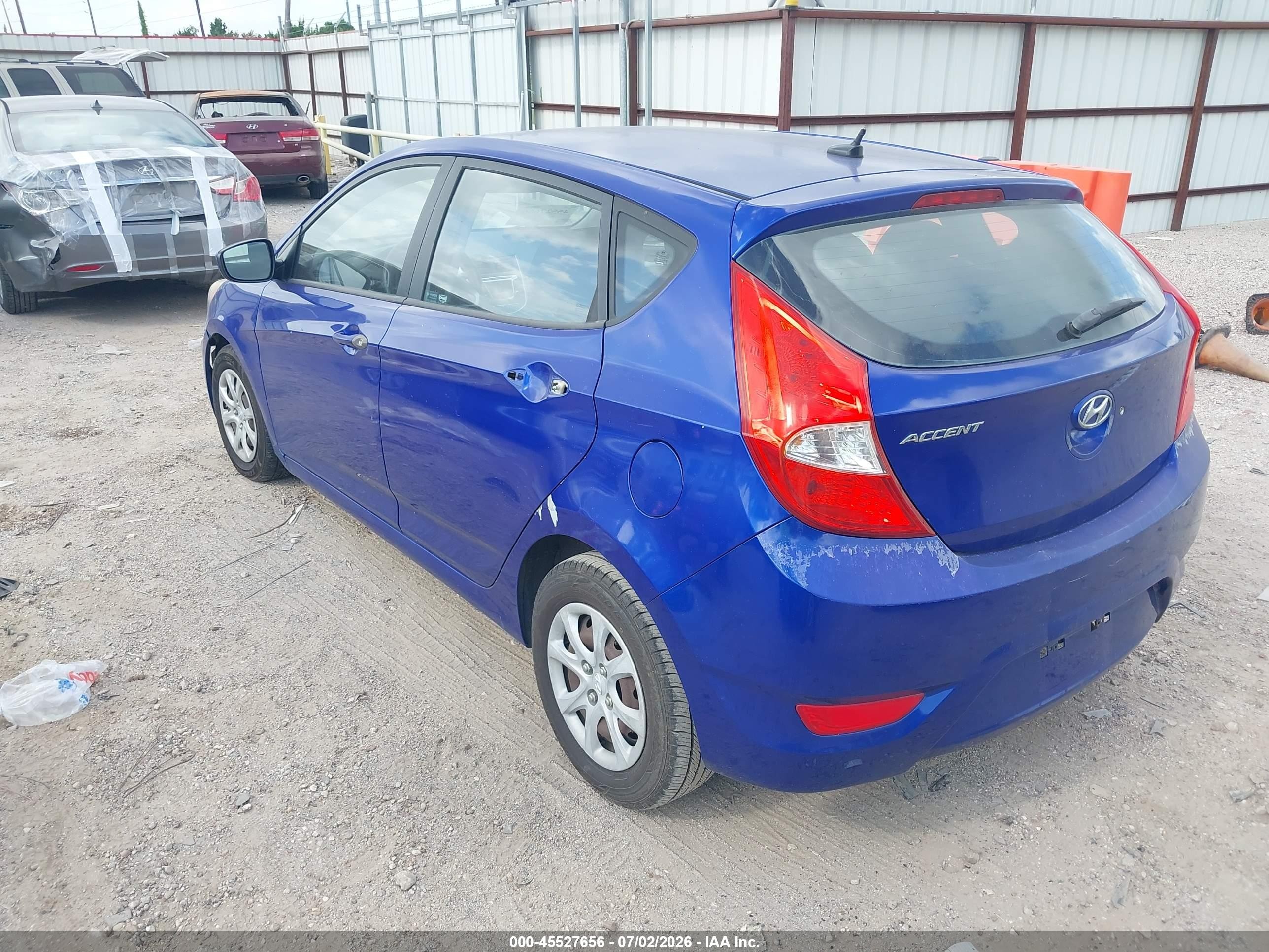 2013 Hyundai Accent Gs Blue vin: KMHCT5AE0DU080812