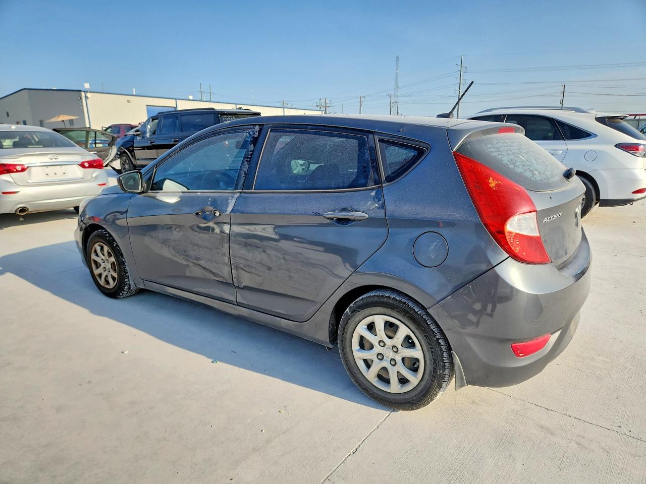 2013 Hyundai Accent Gs Угольный vin: KMHCT5AE0DU100377