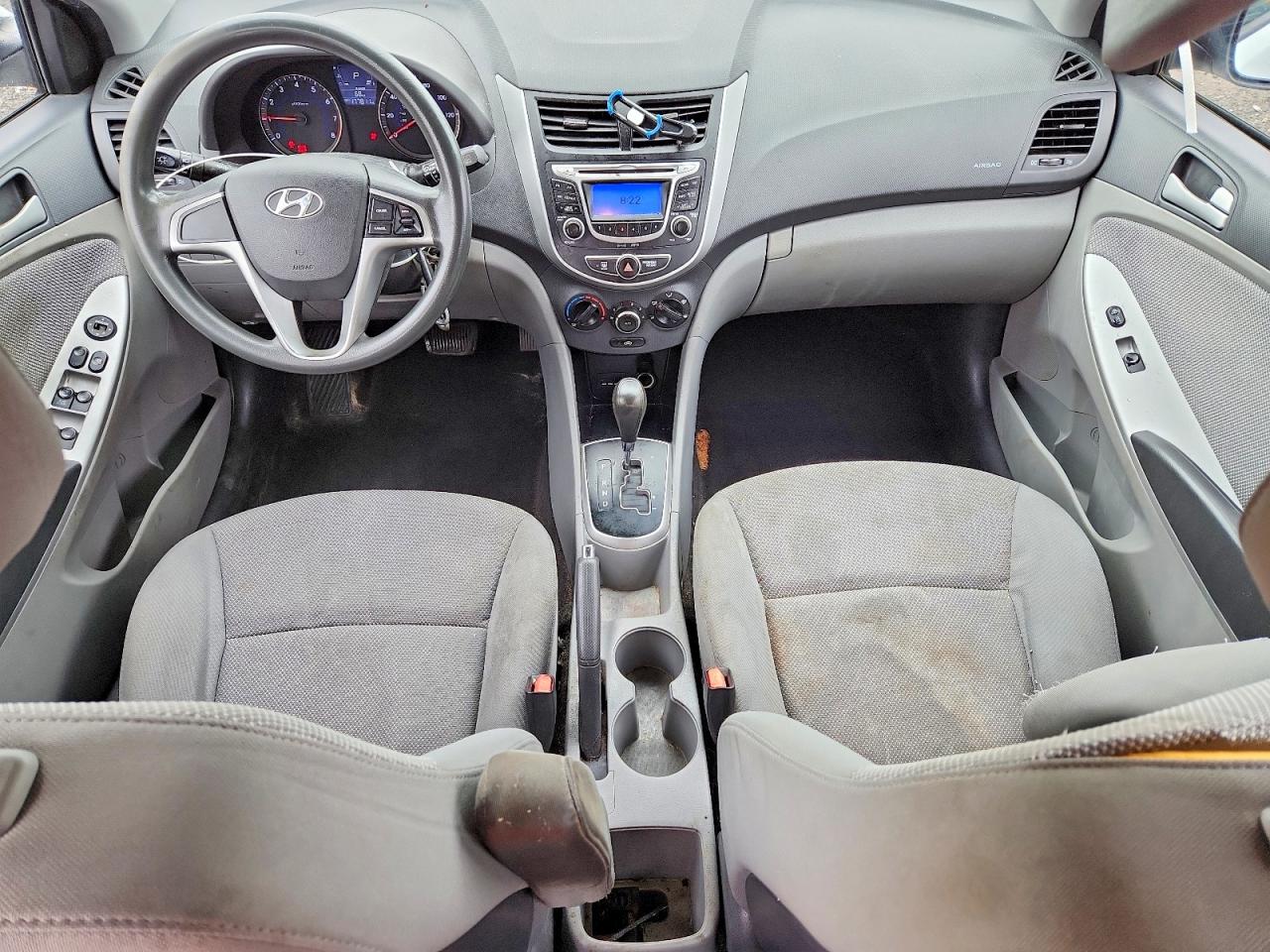 2013 Hyundai Accent Gs White vin: KMHCT5AE0DU120919