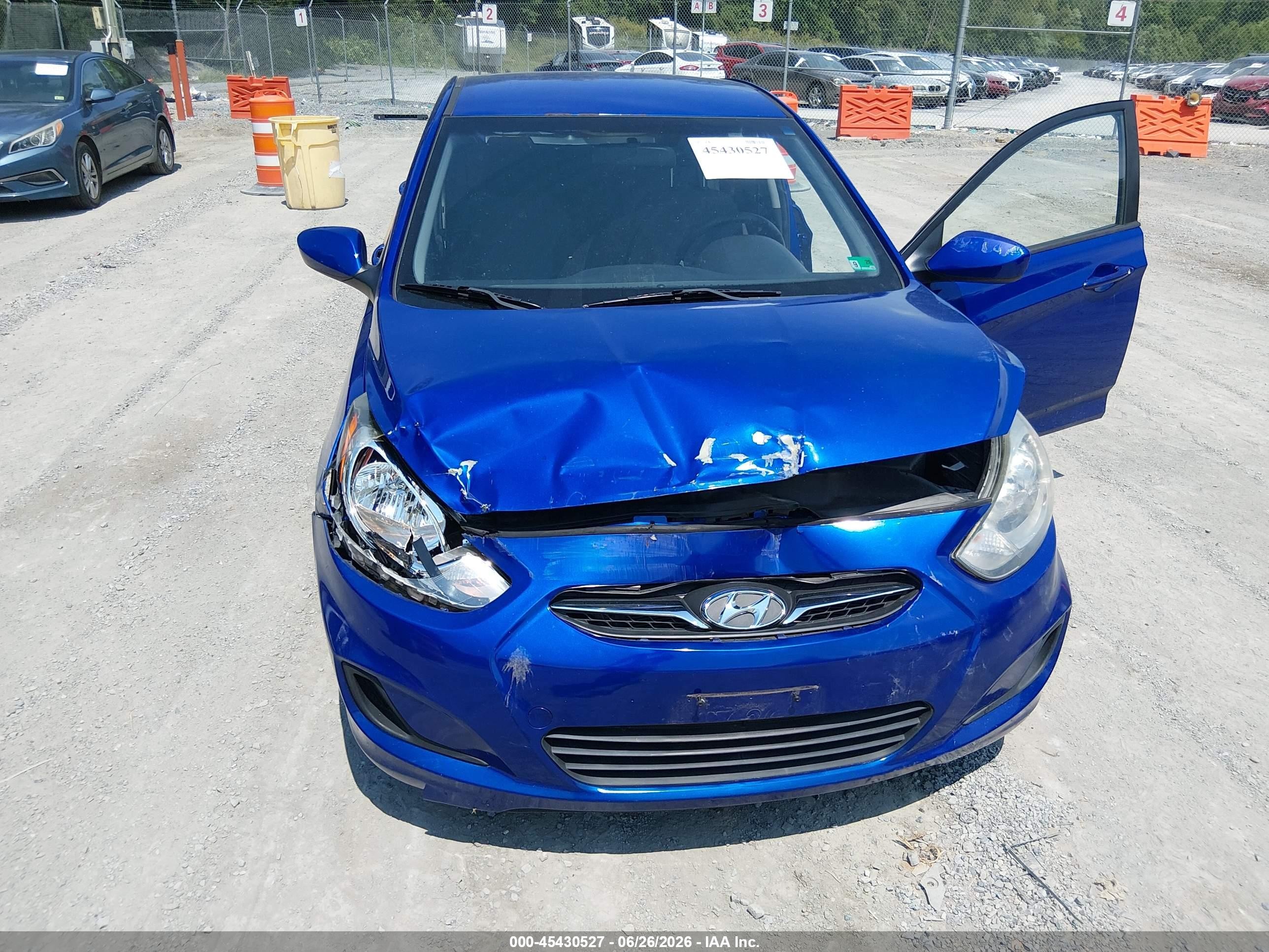 2013 Hyundai Accent Gs Blue vin: KMHCT5AE0DU135341