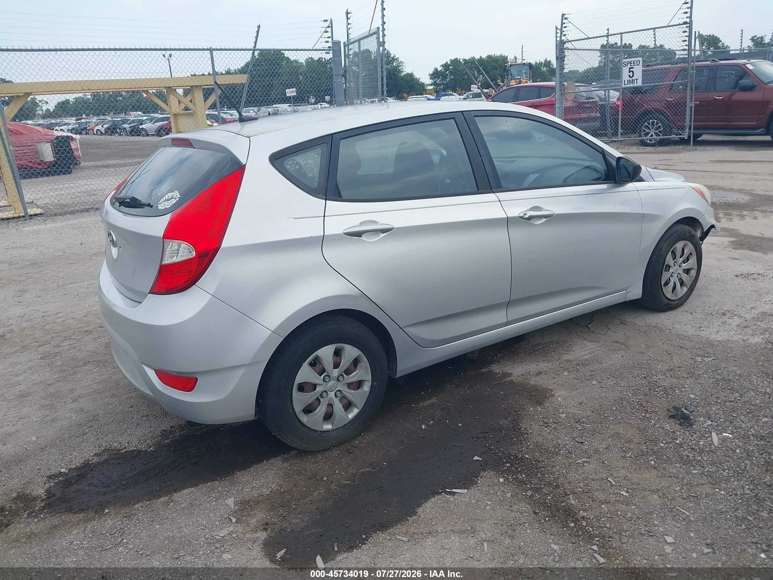 2015 Hyundai Accent Gs Silver vin: KMHCT5AE0FU230517