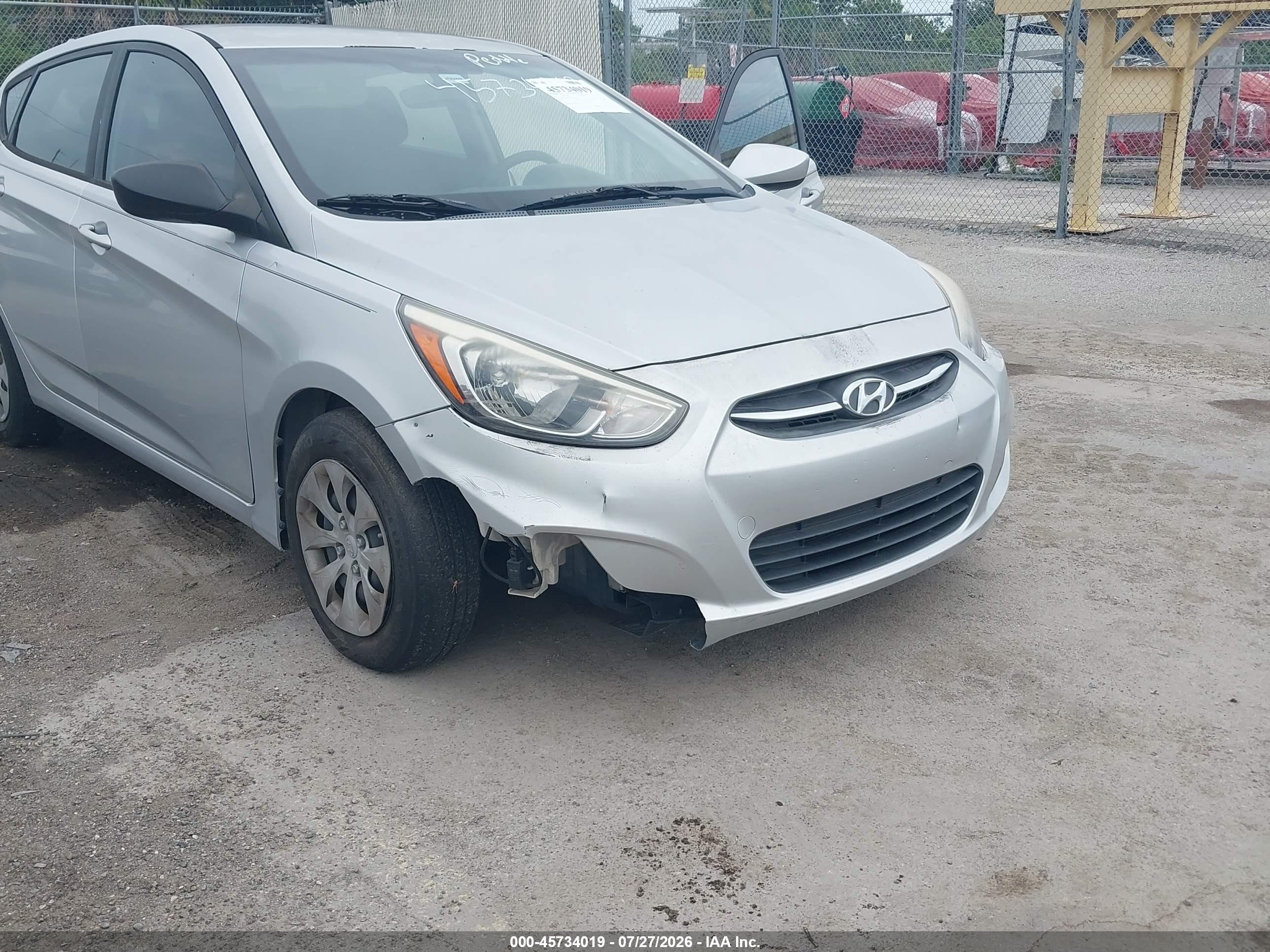 2015 Hyundai Accent Gs Silver vin: KMHCT5AE0FU230517