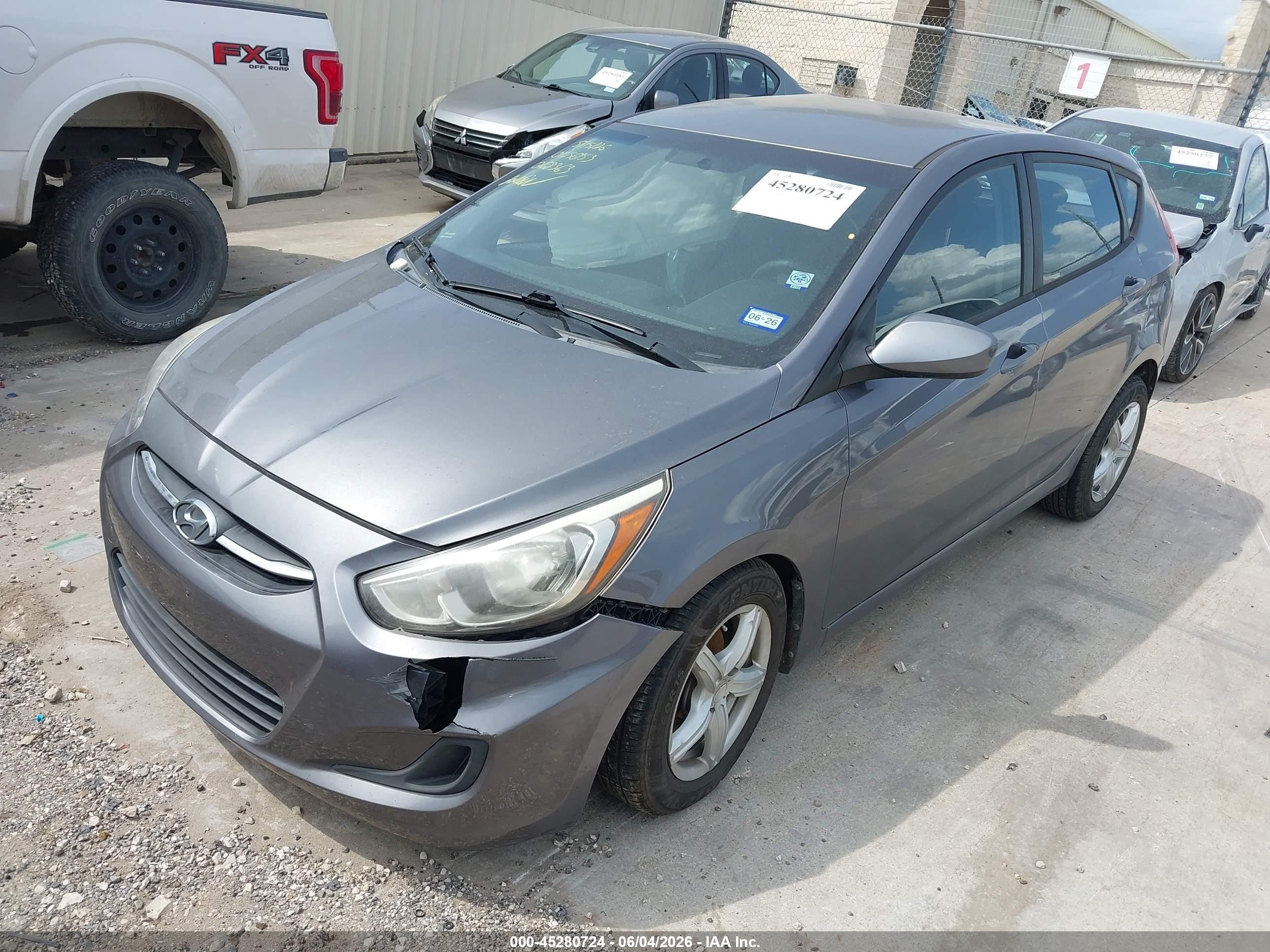 2016 Hyundai Accent Se Gray vin: KMHCT5AE0GU268363