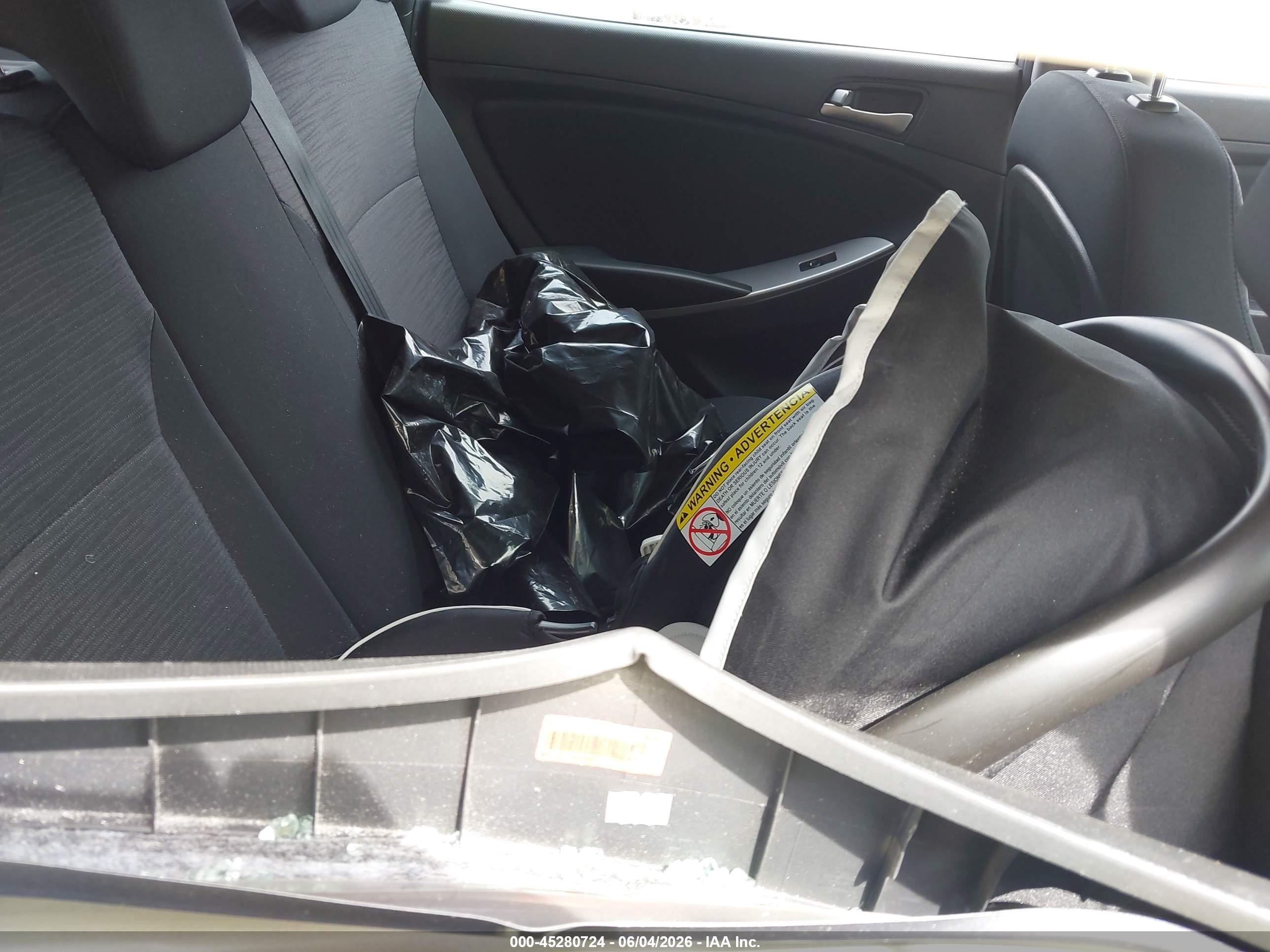 2016 Hyundai Accent Se Gray vin: KMHCT5AE0GU268363