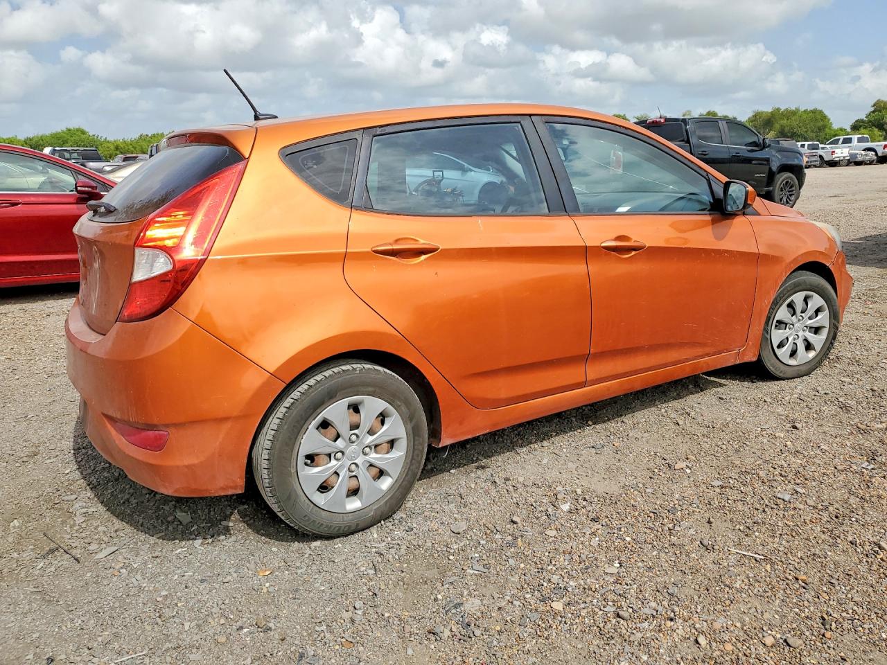 2017 Hyundai Accent Se Оранжевый vin: KMHCT5AE0HU305025