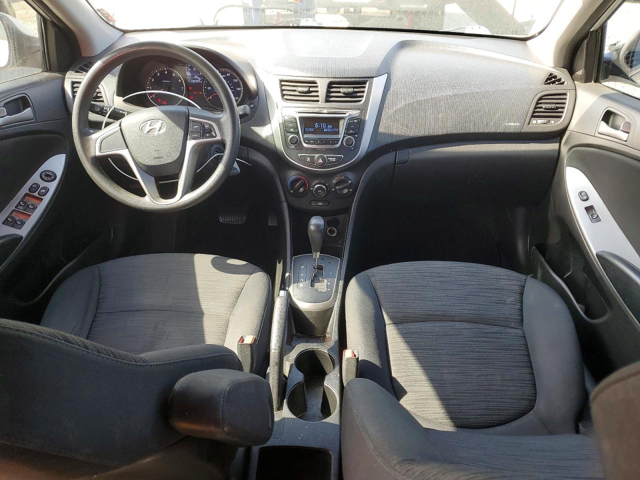 2017 Hyundai Accent Se Silver vin: KMHCT5AE0HU320172