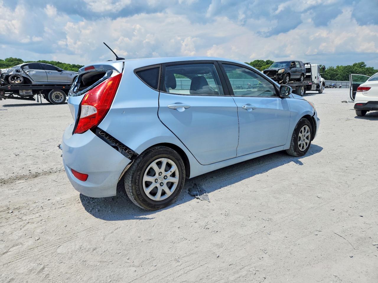 2012 Hyundai Accent Gs Blue vin: KMHCT5AE1CU004899