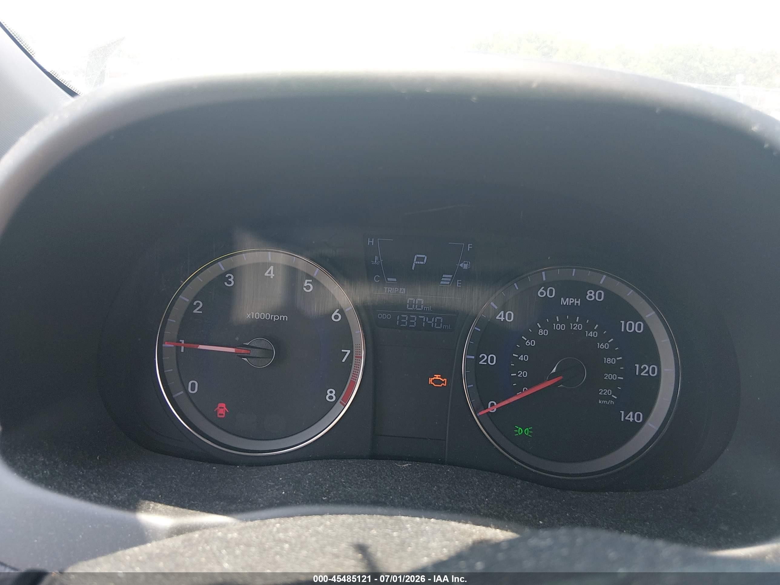 2012 Hyundai Accent Gs Silver vin: KMHCT5AE1CU044075