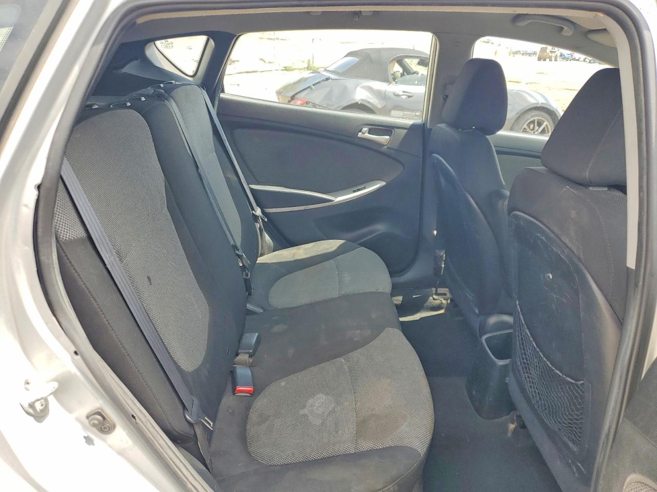 2013 Hyundai Accent Gs Silver vin: KMHCT5AE1DU081564