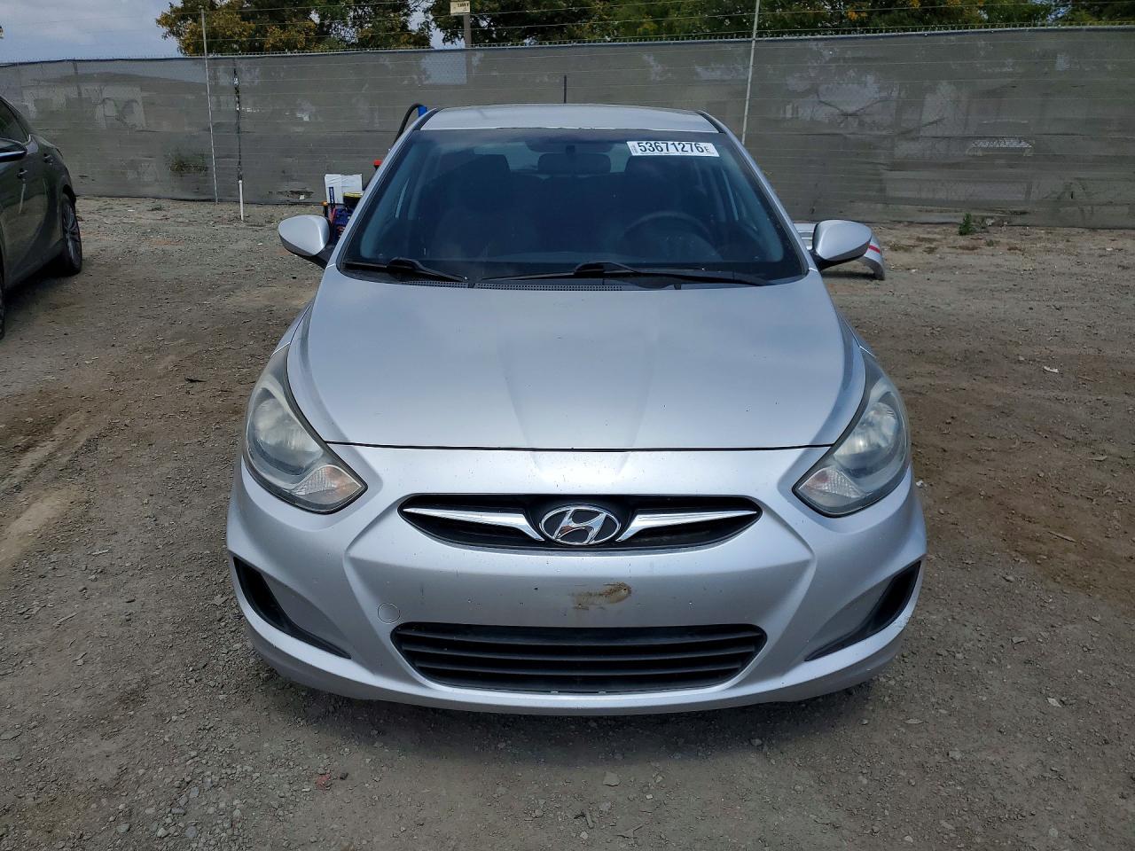 2013 Hyundai Accent Gs Silver vin: KMHCT5AE1DU081564