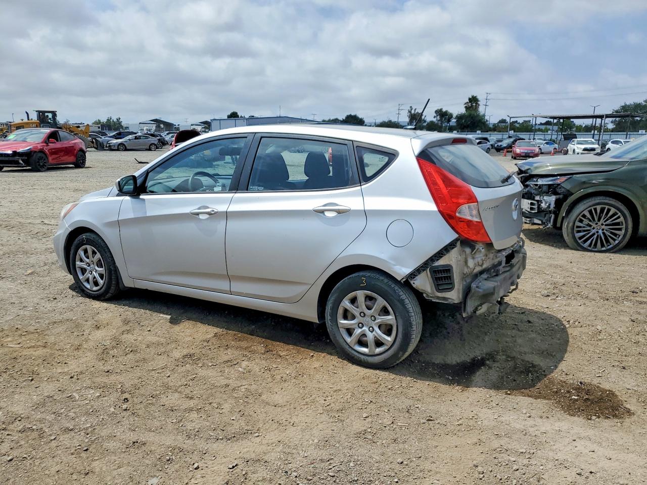 2013 Hyundai Accent Gs Silver vin: KMHCT5AE1DU081564