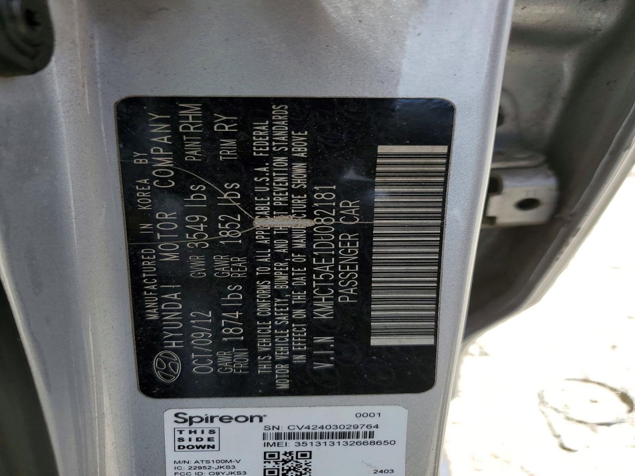 2013 Hyundai Accent Gs Silver vin: KMHCT5AE1DU082181